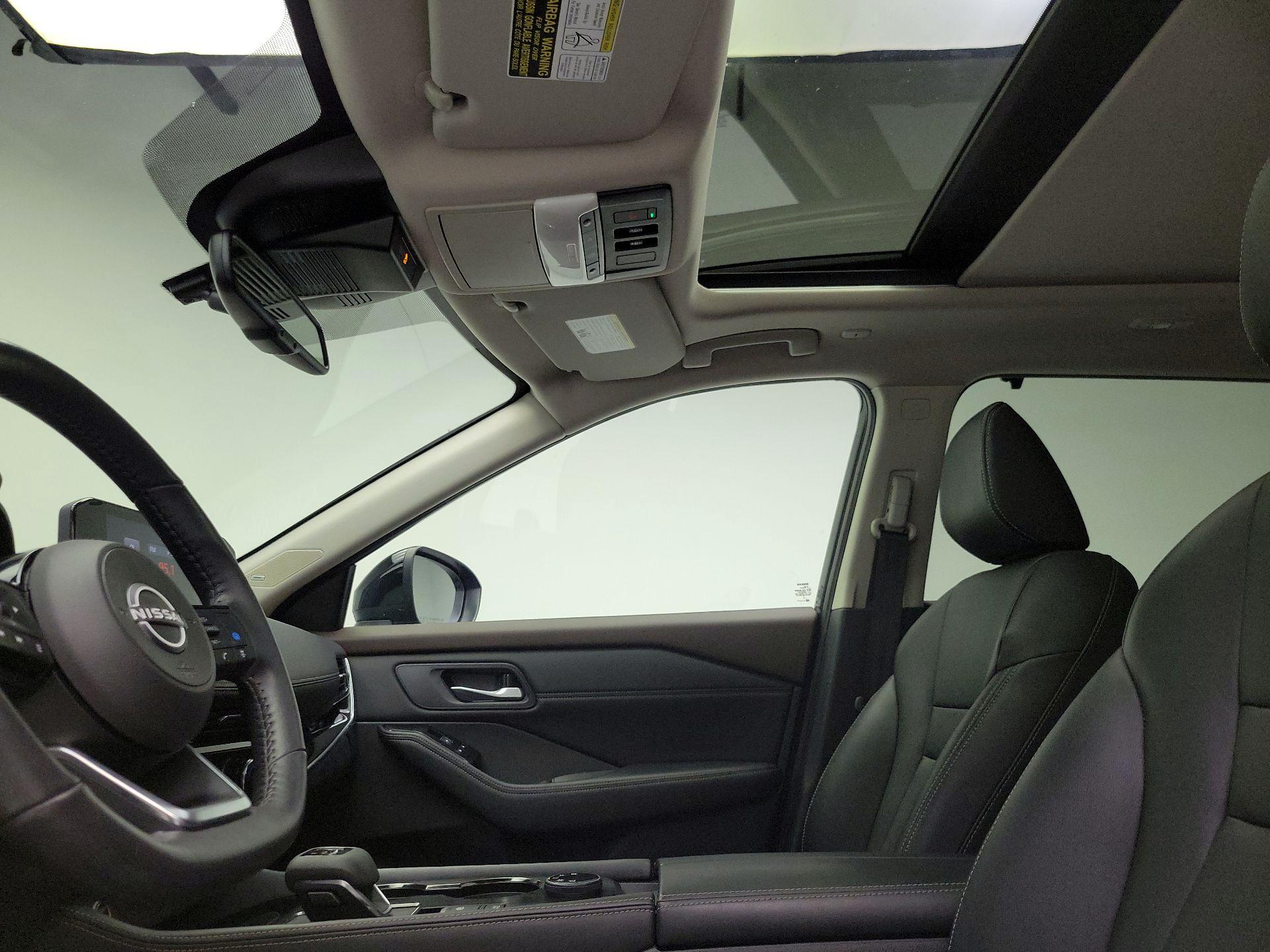 Thumbnail: 2023 Nissan Rogue - 20