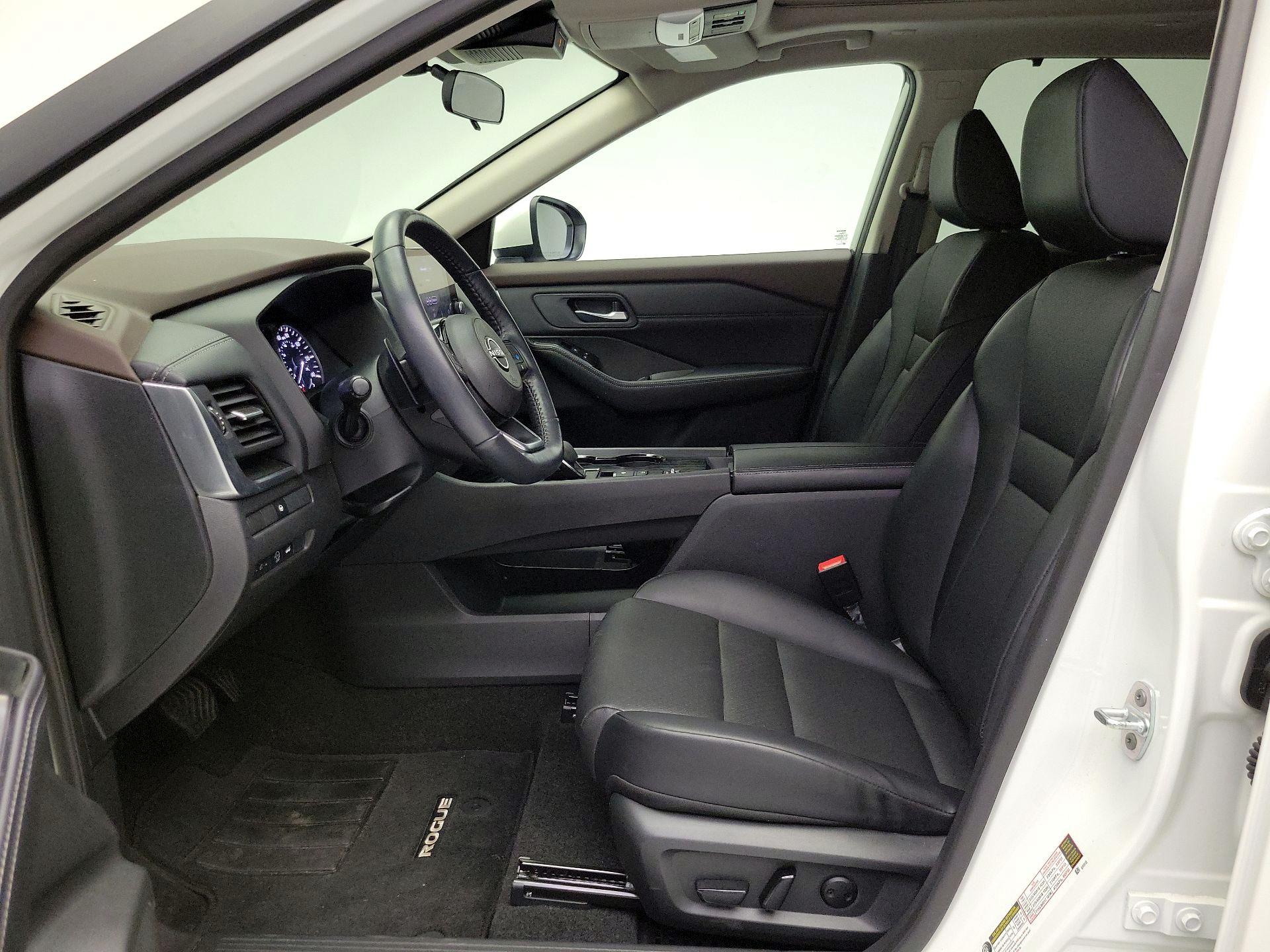 Thumbnail: 2023 Nissan Rogue - 11