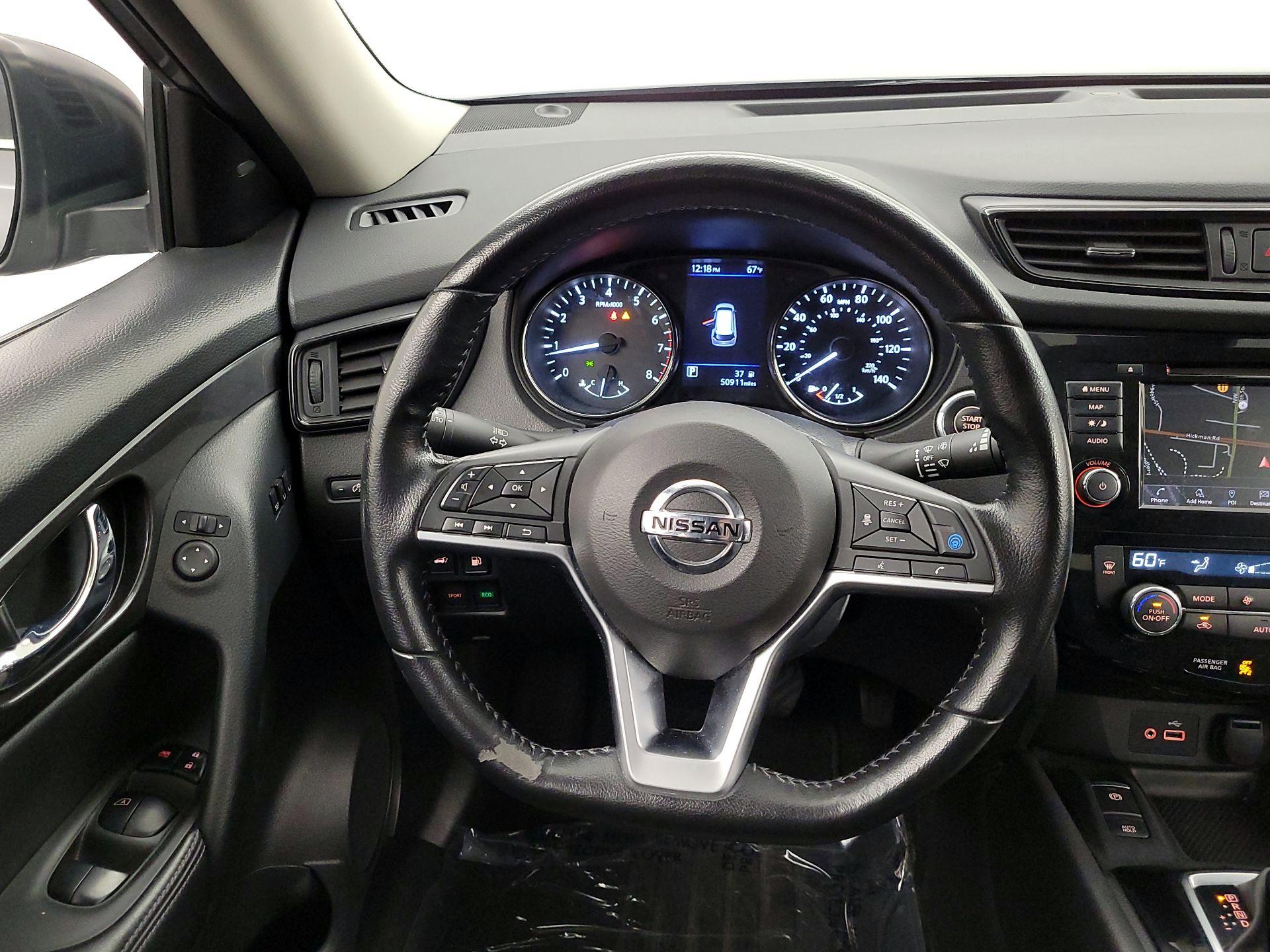Thumbnail: 2020 Nissan Rogue - 10