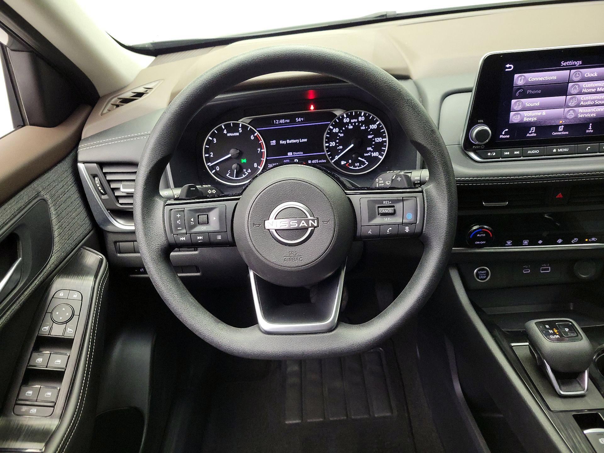 Thumbnail: 2023 Nissan Rogue - 10