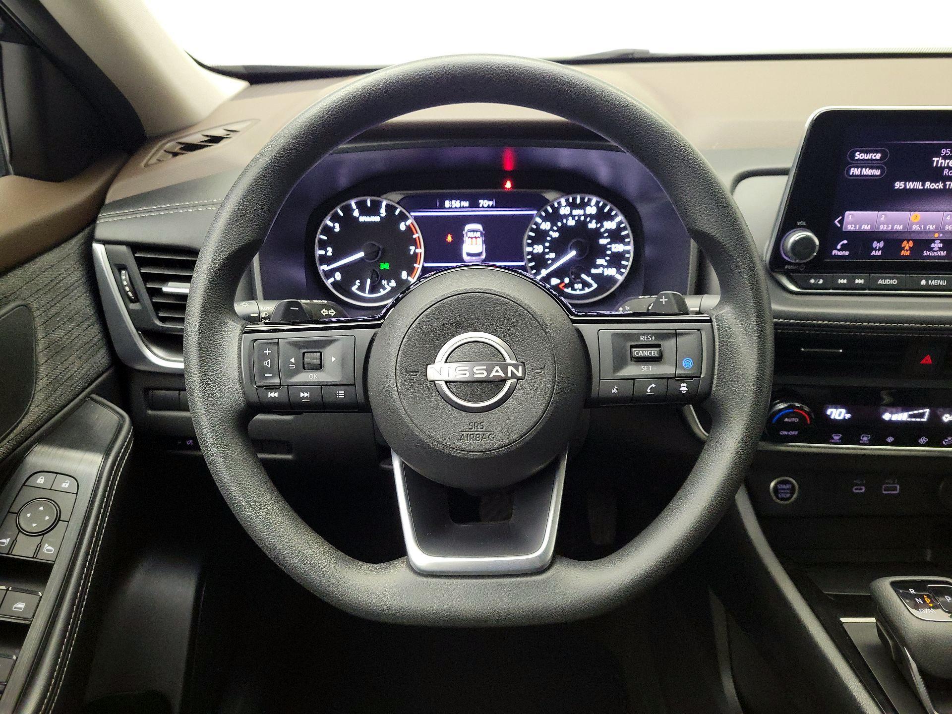 Thumbnail: 2023 Nissan Rogue - 10