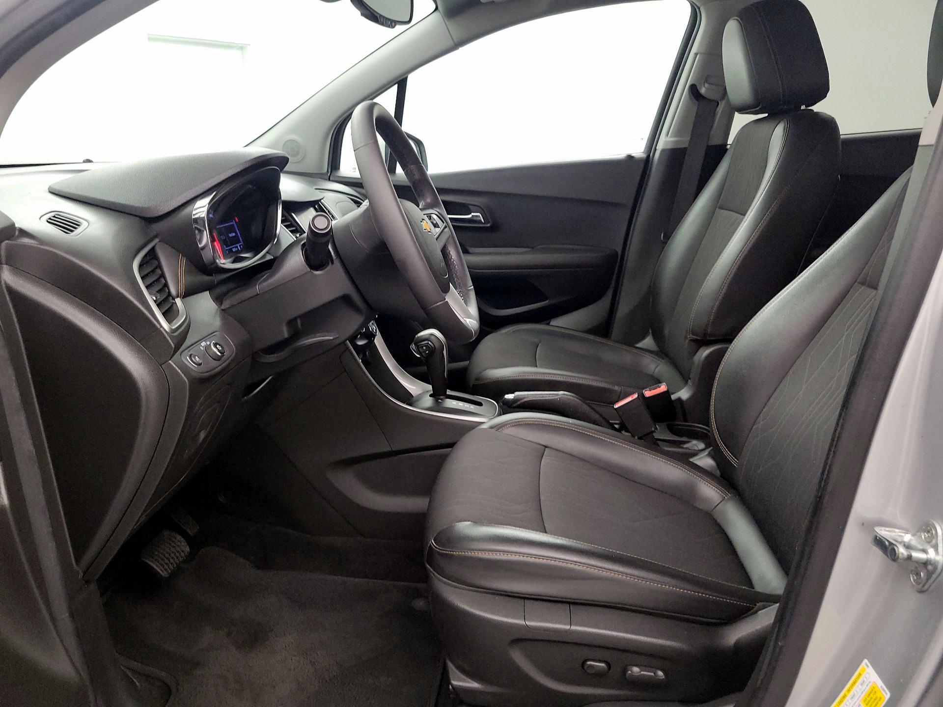 Thumbnail: 2020 Chevrolet Trax - 11