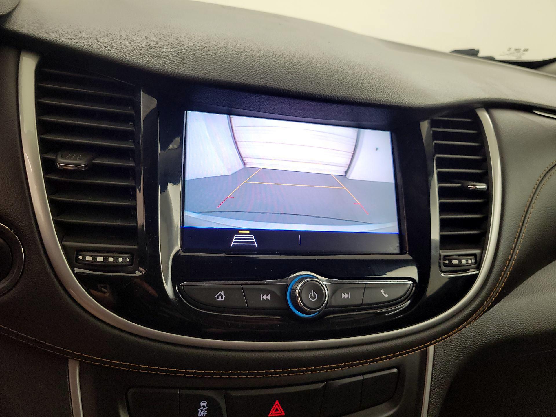 Thumbnail: 2020 Chevrolet Trax - 14