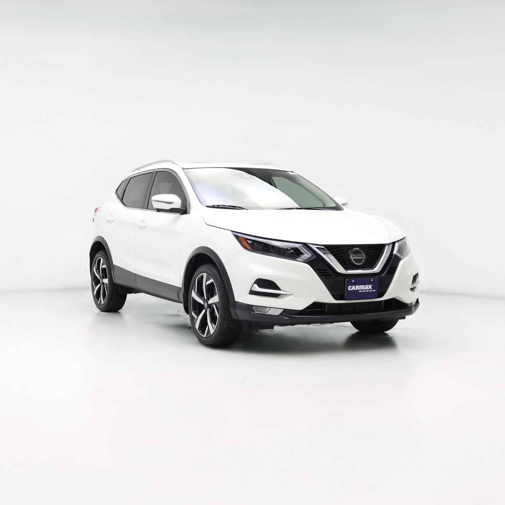 Thumbnail: 2022 Nissan Rogue Sport - 1