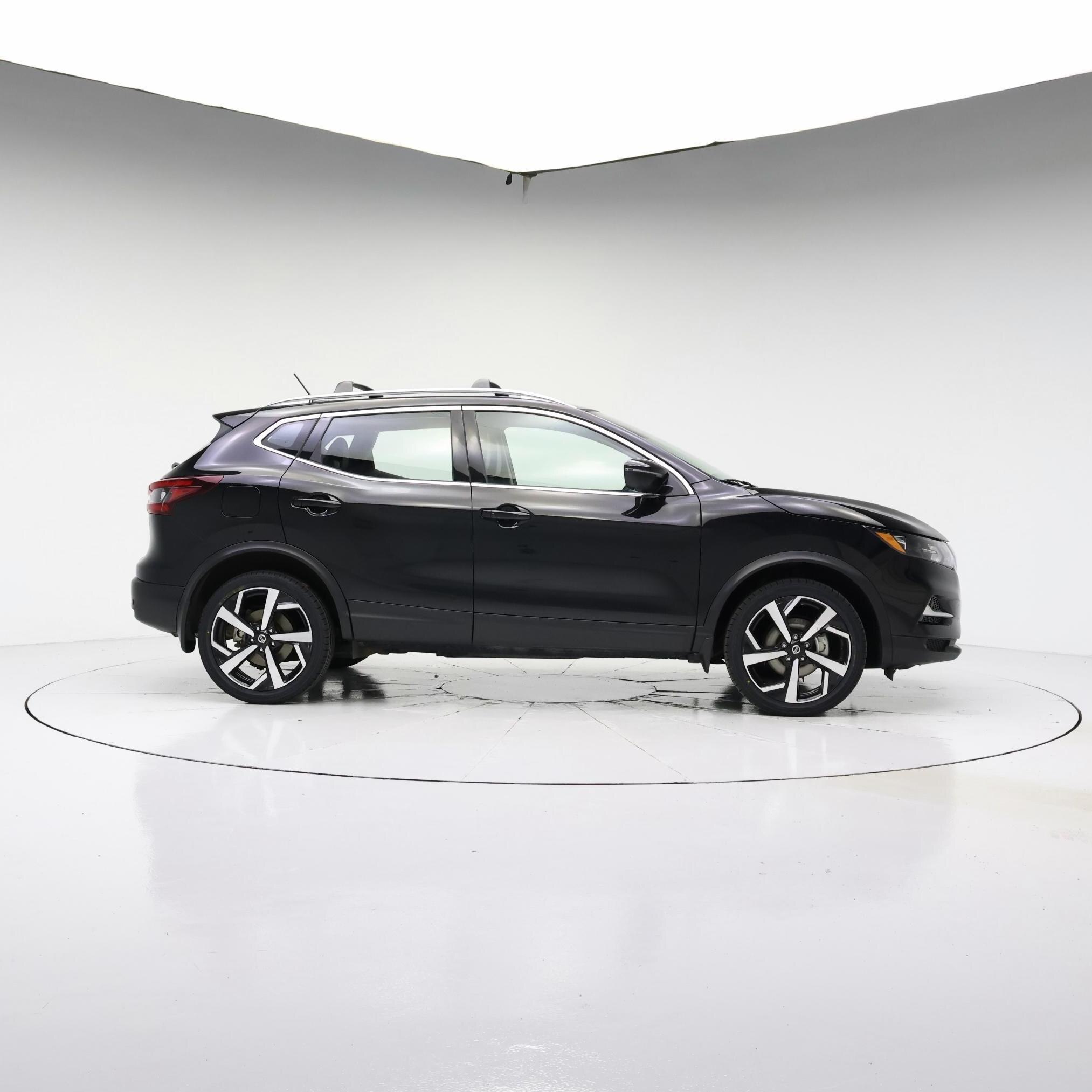 Thumbnail: 2022 Nissan Rogue Sport - 7