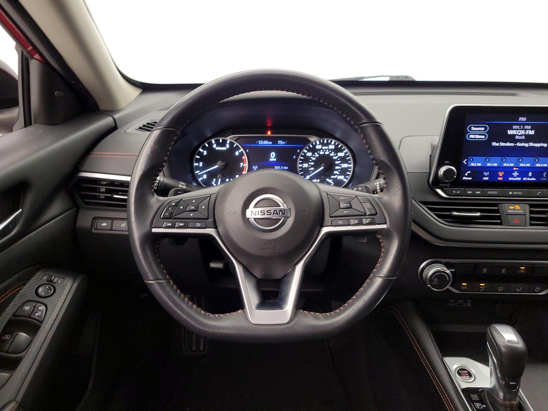 Thumbnail: 2022 Nissan Altima - 10