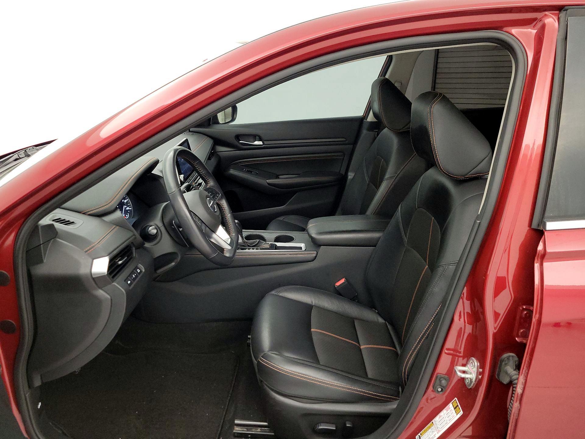 Thumbnail: 2022 Nissan Altima - 11