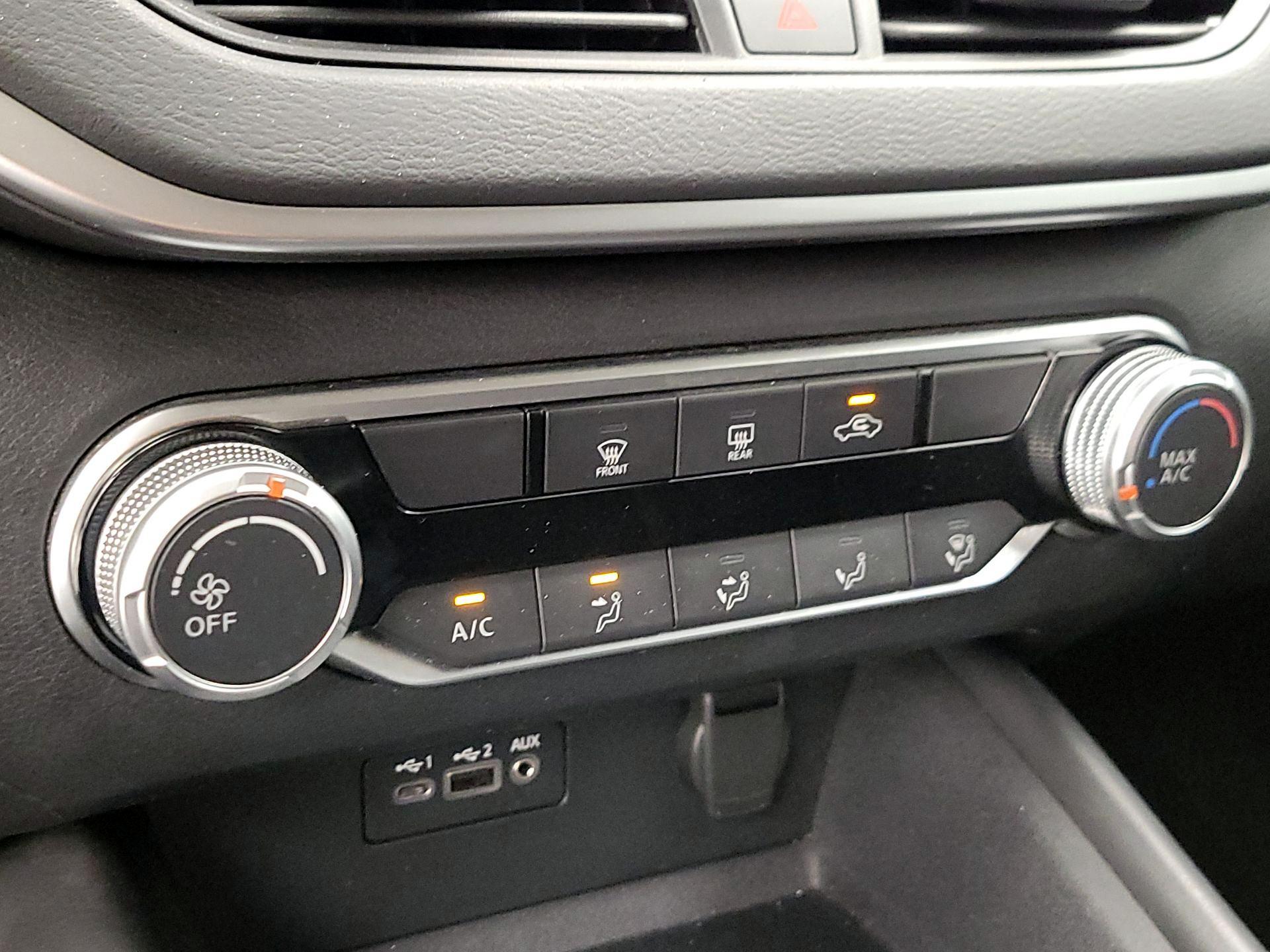 Thumbnail: 2022 Nissan Altima - 16