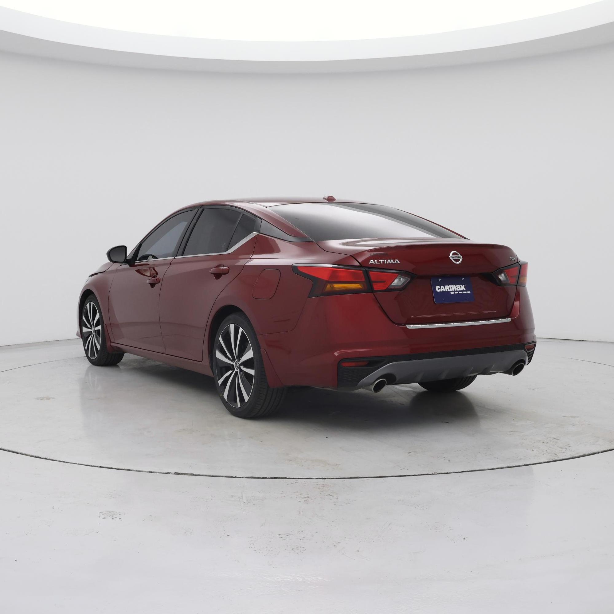 Thumbnail: 2022 Nissan Altima - 2