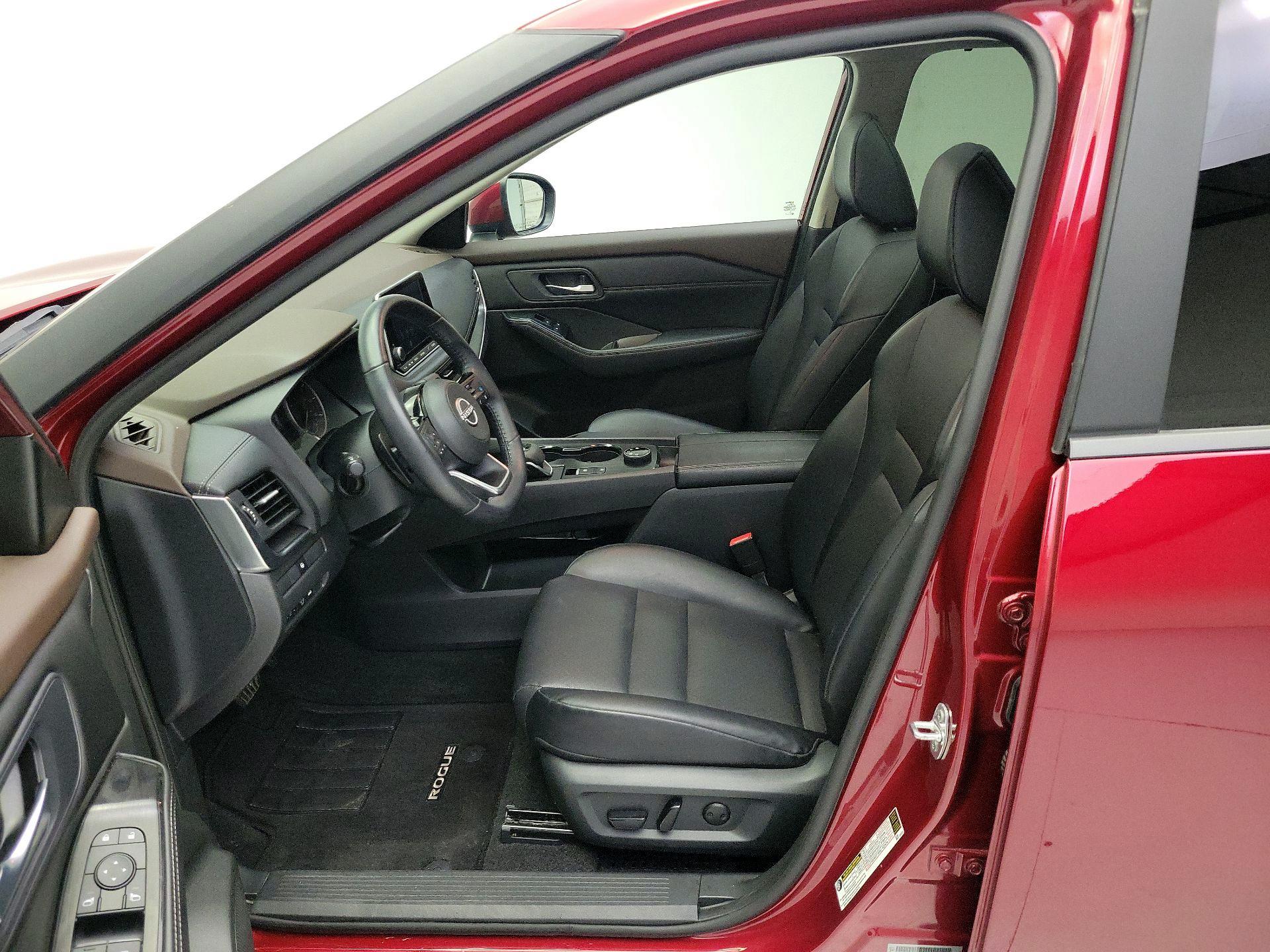 Thumbnail: 2023 Nissan Rogue - 11