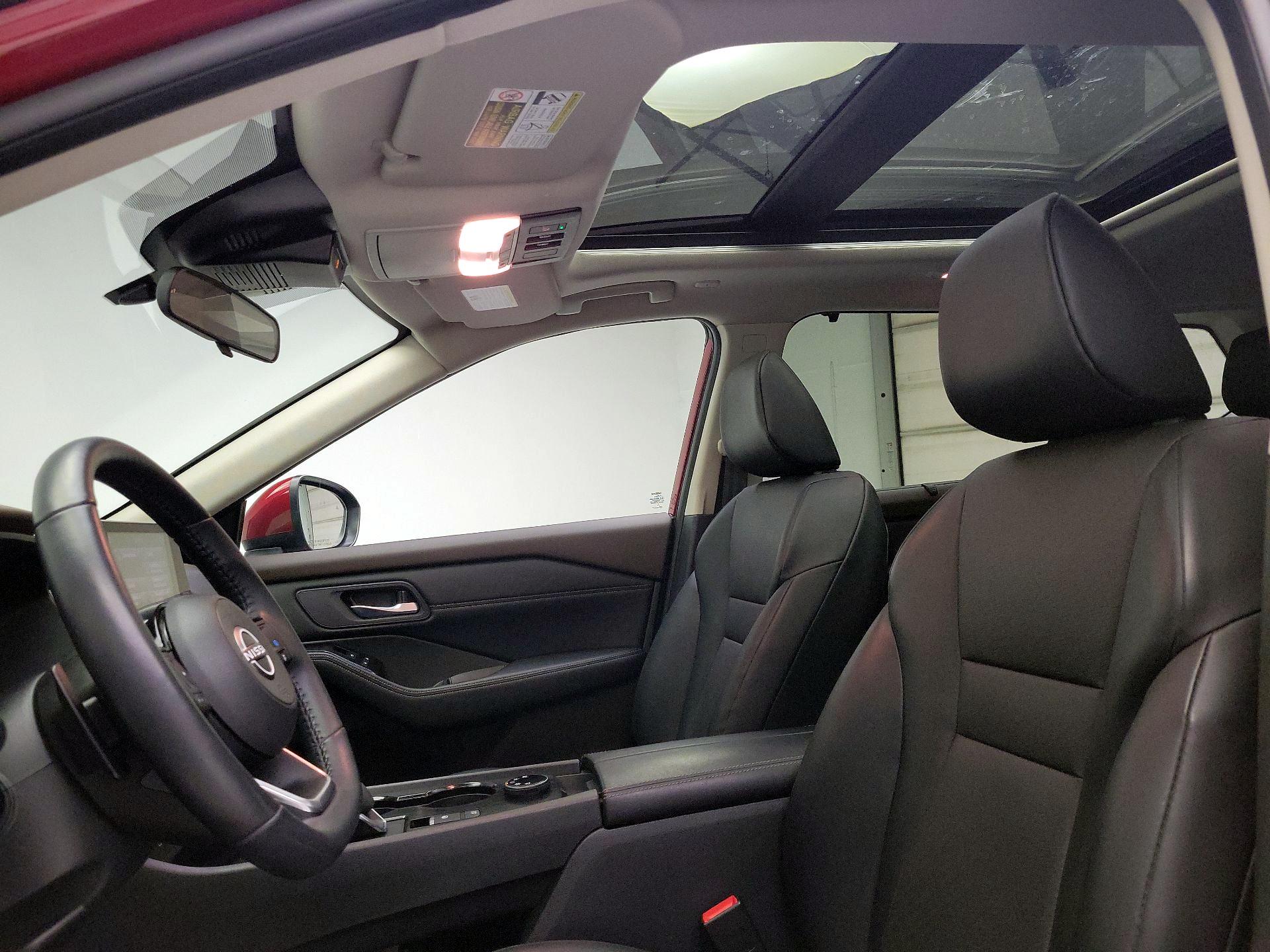 Thumbnail: 2023 Nissan Rogue - 19