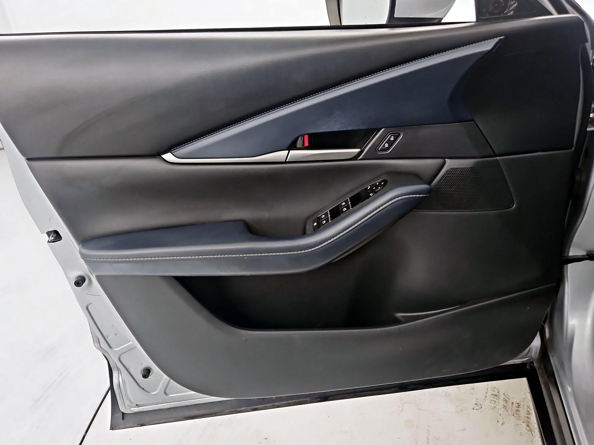 Thumbnail: 2021 Mazda CX-30 - 10