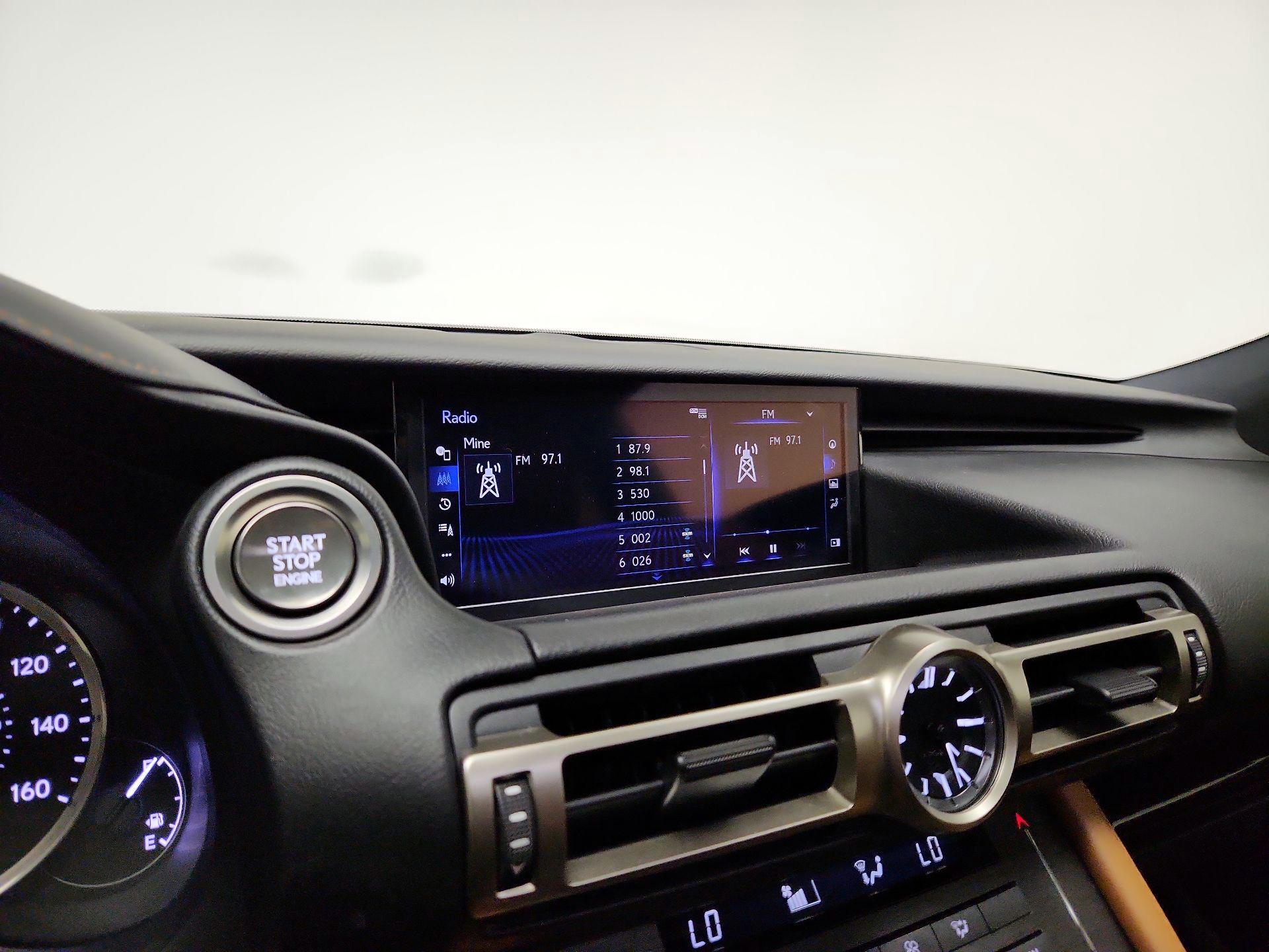 Thumbnail: 2020 Lexus RC - 16