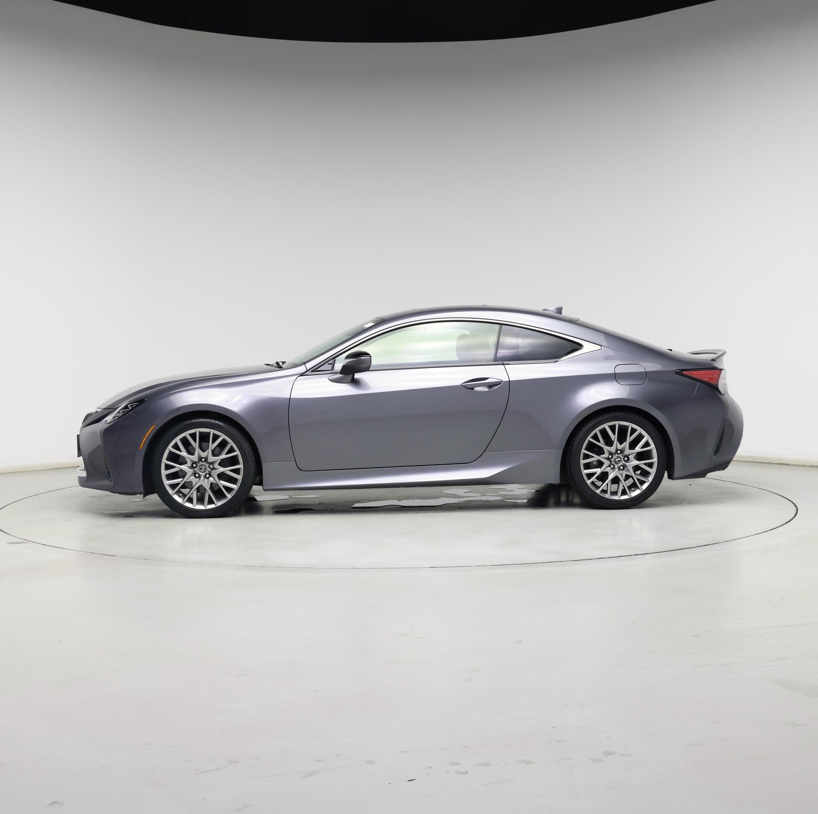 Thumbnail: 2020 Lexus RC - 3