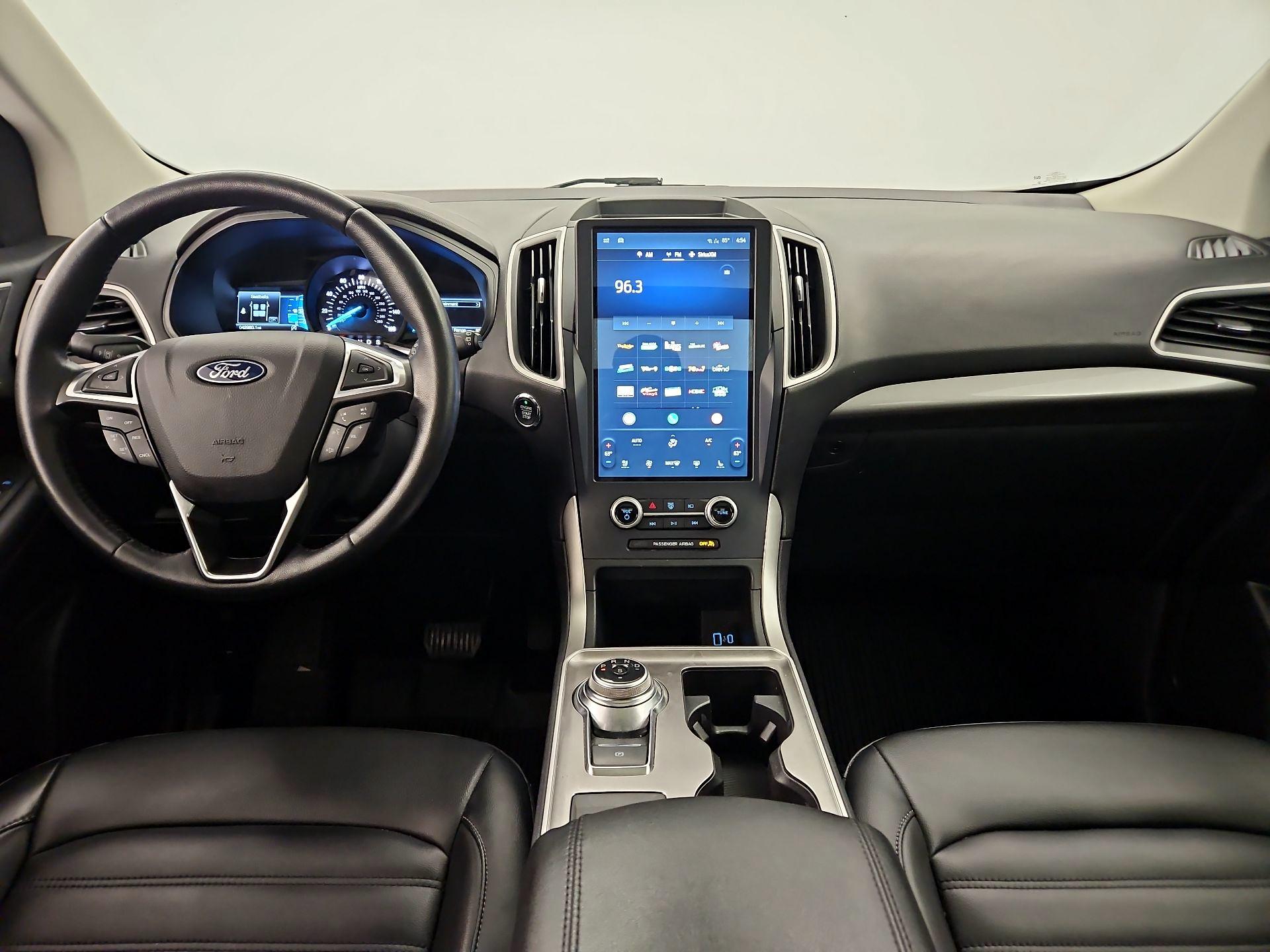 Thumbnail: 2023 Ford Edge - 9