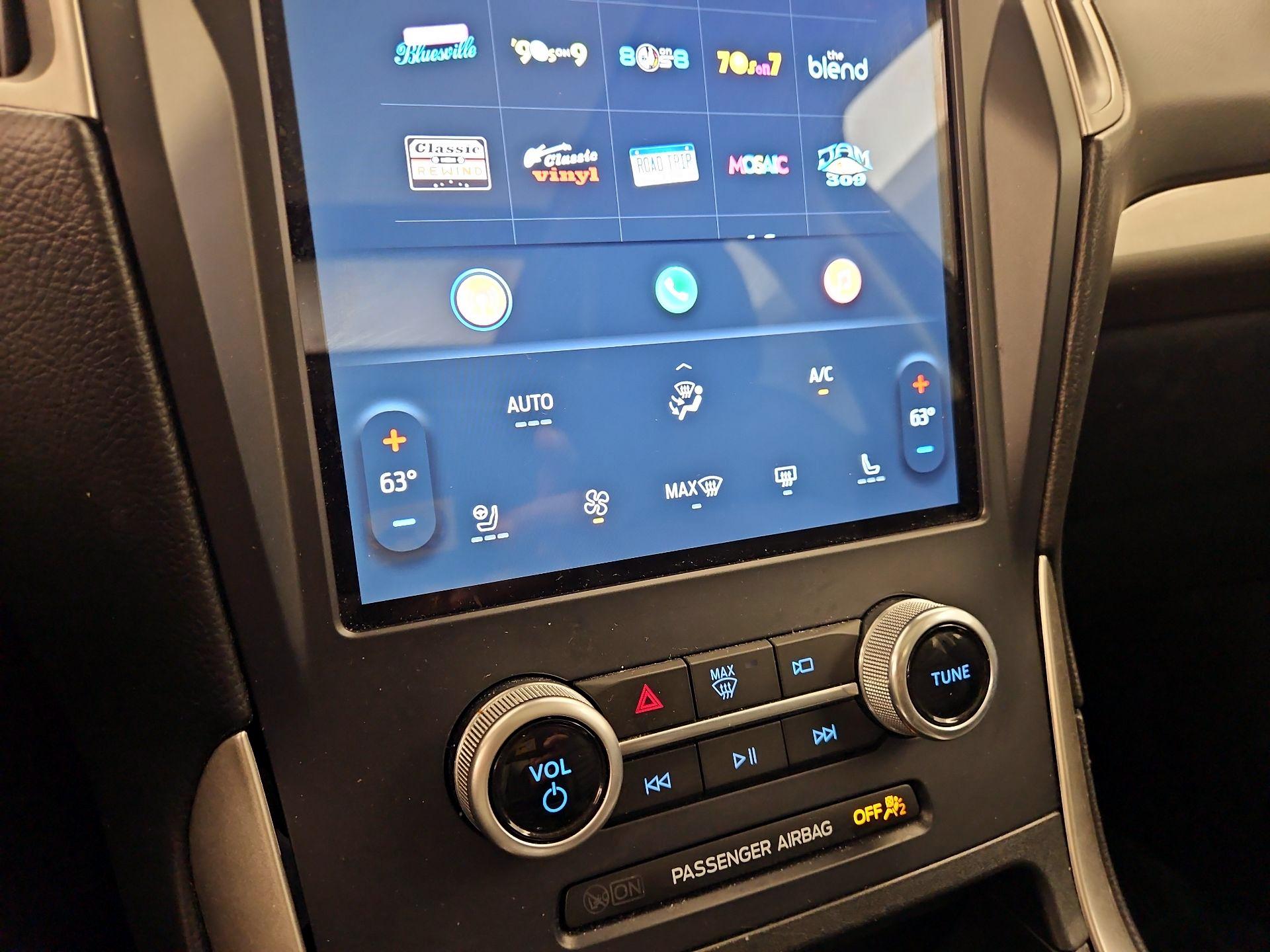 Thumbnail: 2023 Ford Edge - 16