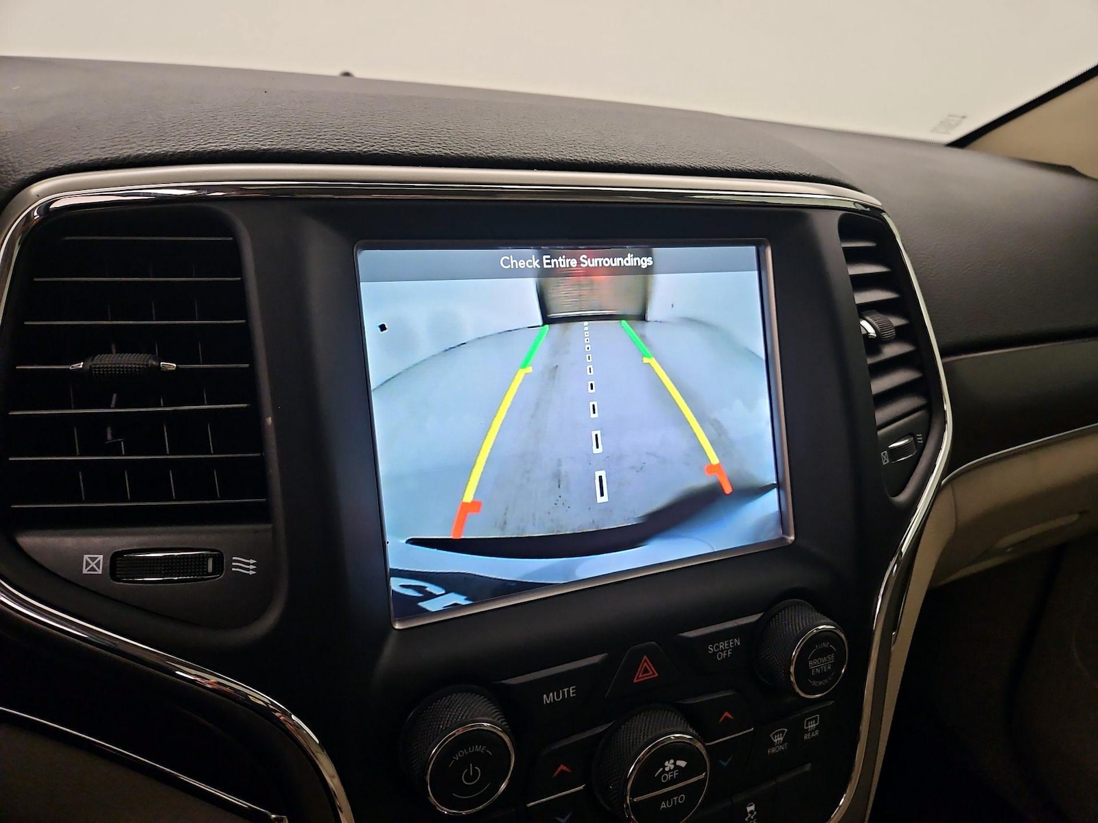 2018 Jeep Grand Cherokee Limited - Photo 16