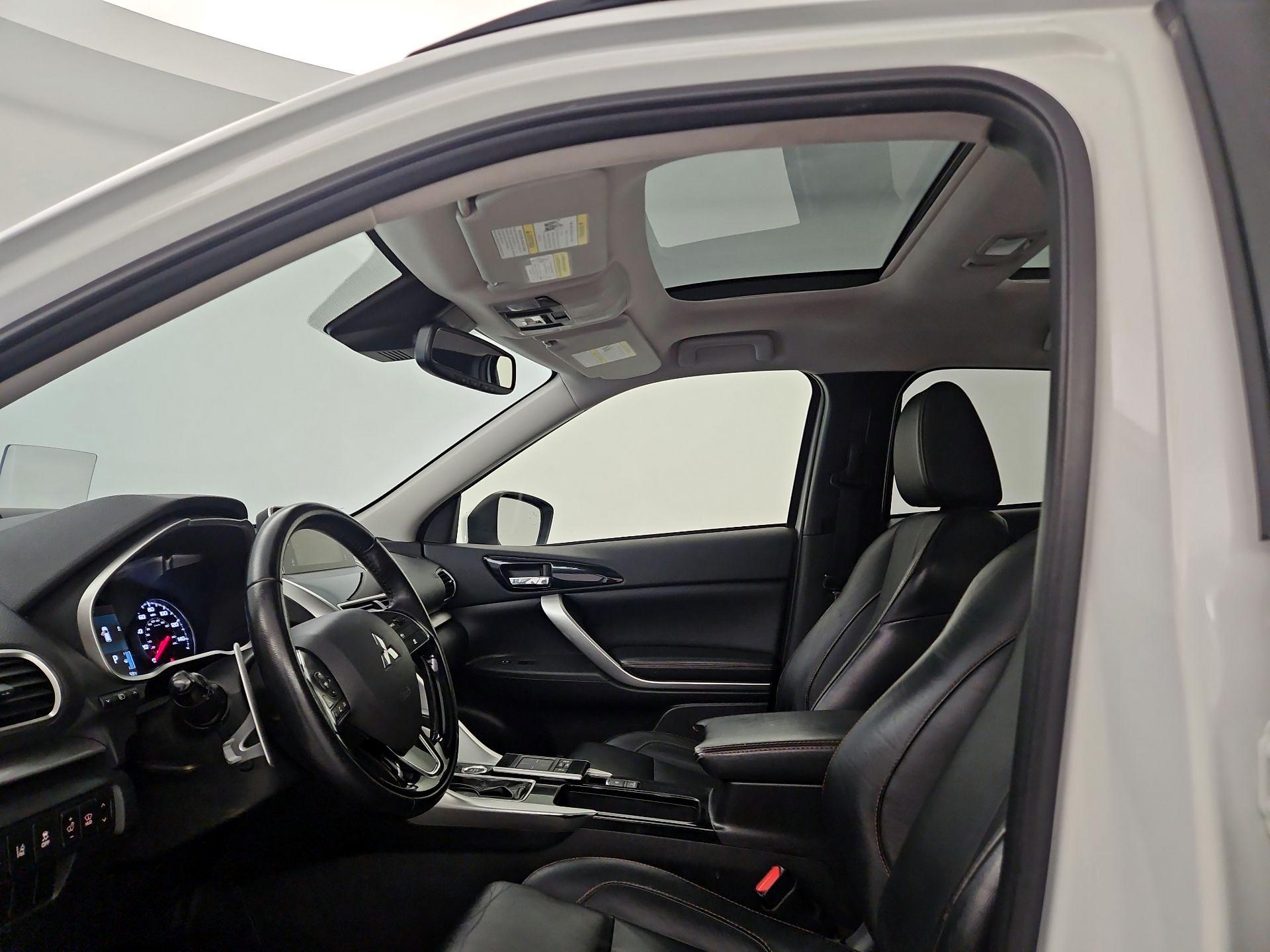 Thumbnail: 2019 Mitsubishi Eclipse Cross - 16