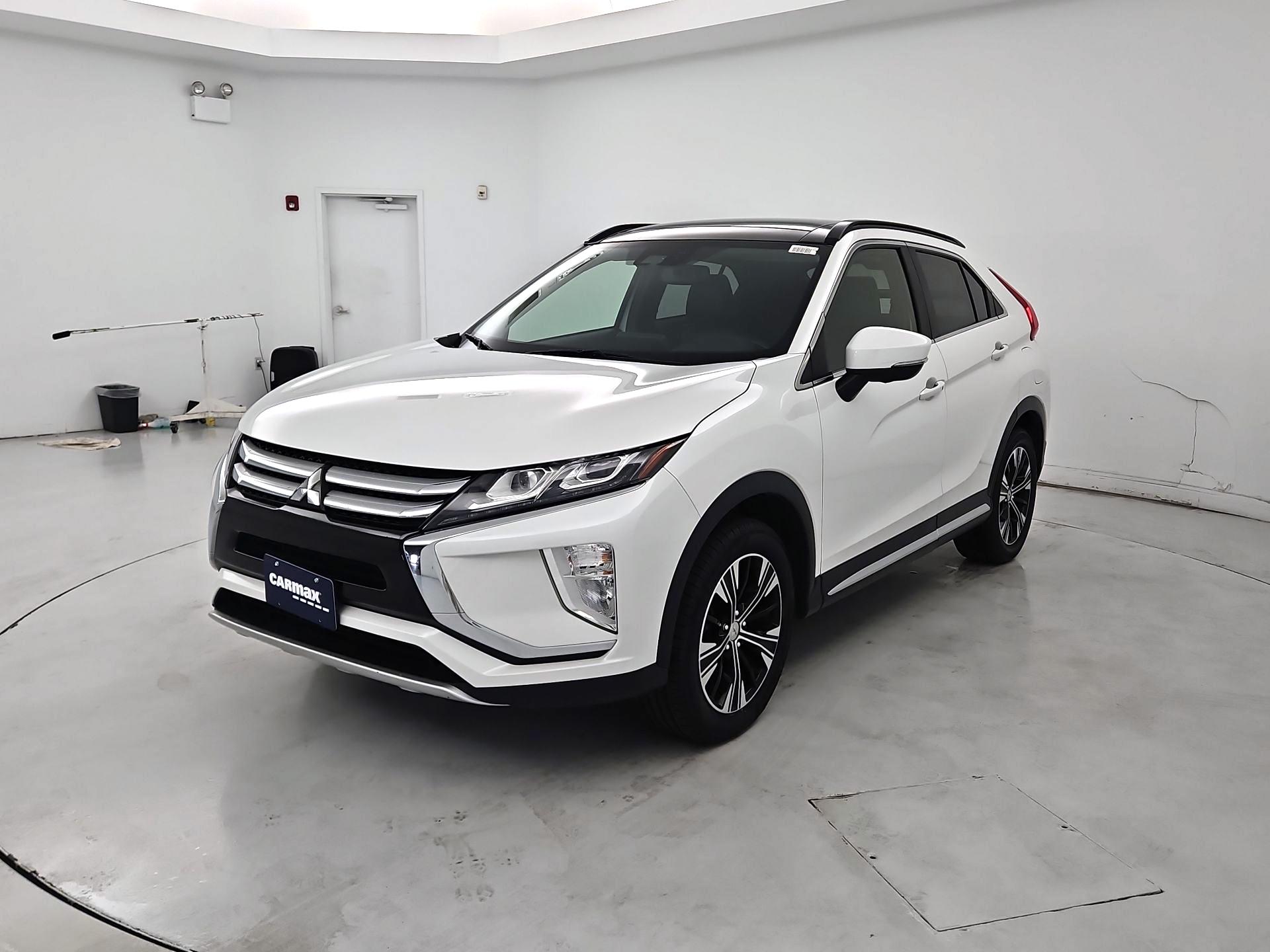 Thumbnail: 2019 Mitsubishi Eclipse Cross - 3