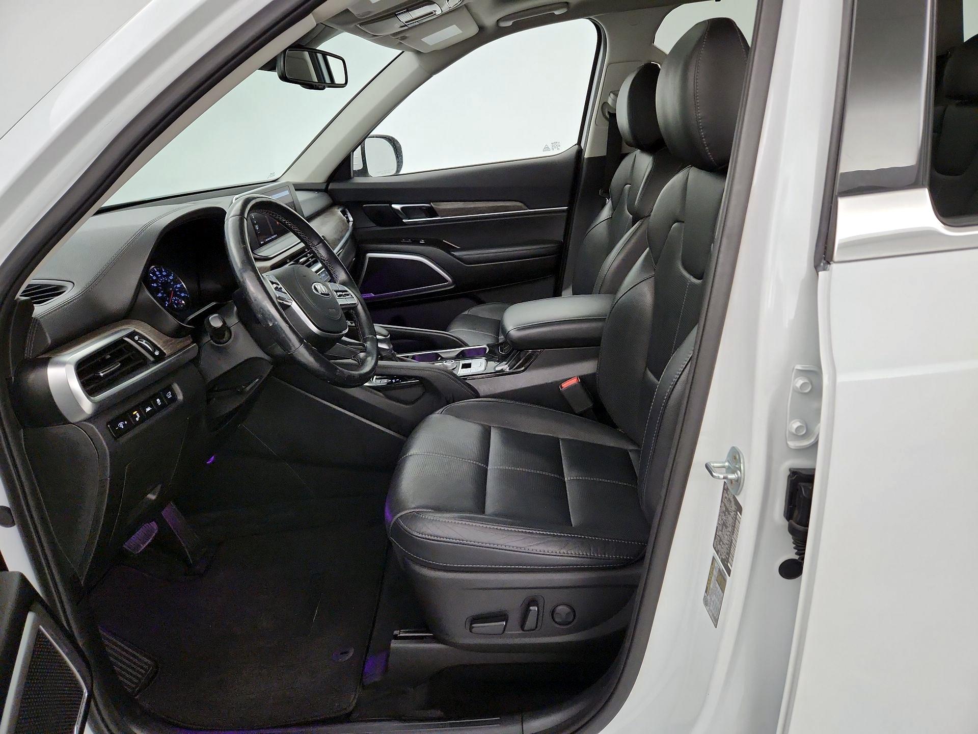 Thumbnail: 2020 Kia Telluride - 11