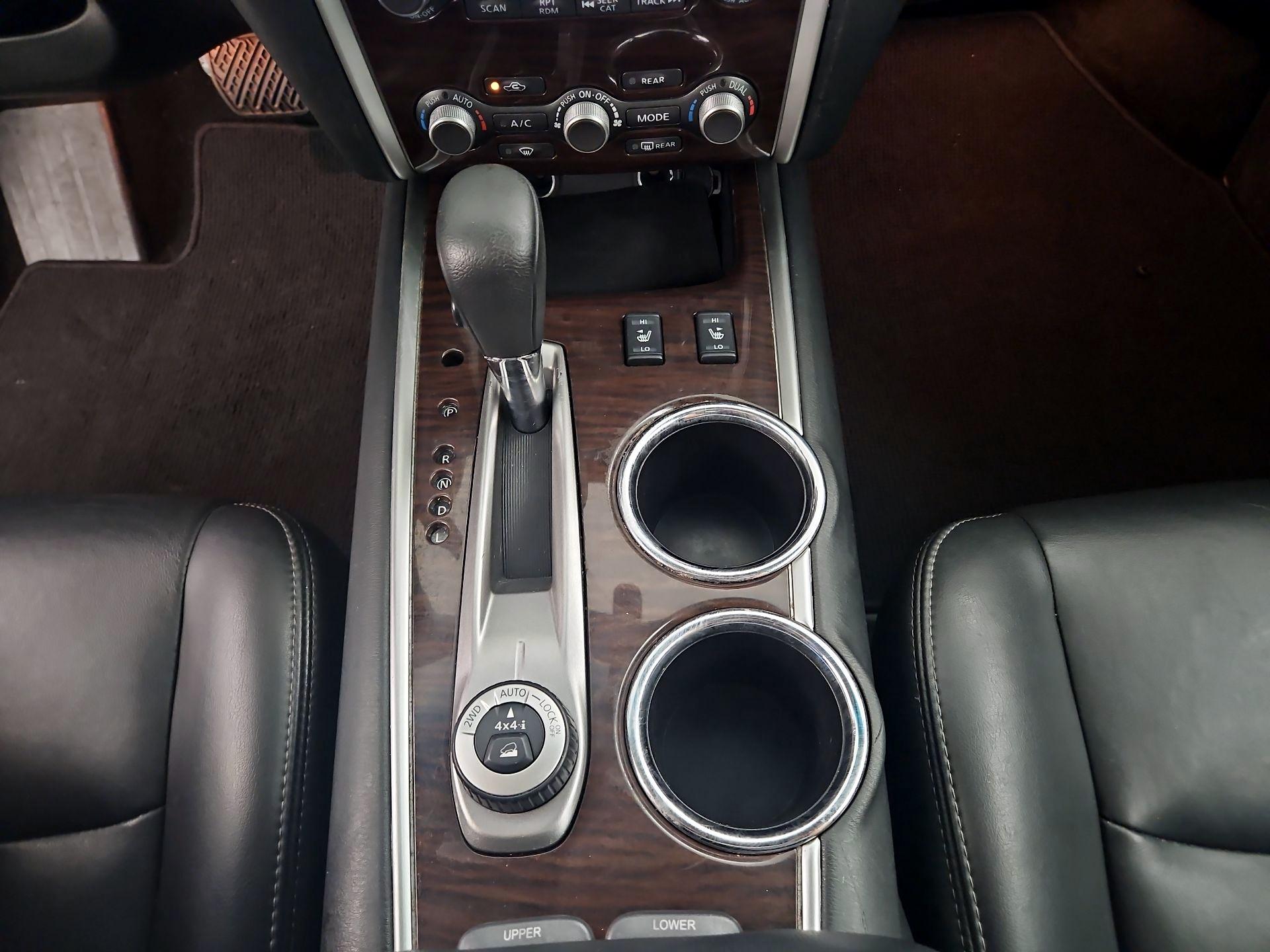 Thumbnail: 2016 Nissan Pathfinder - 16