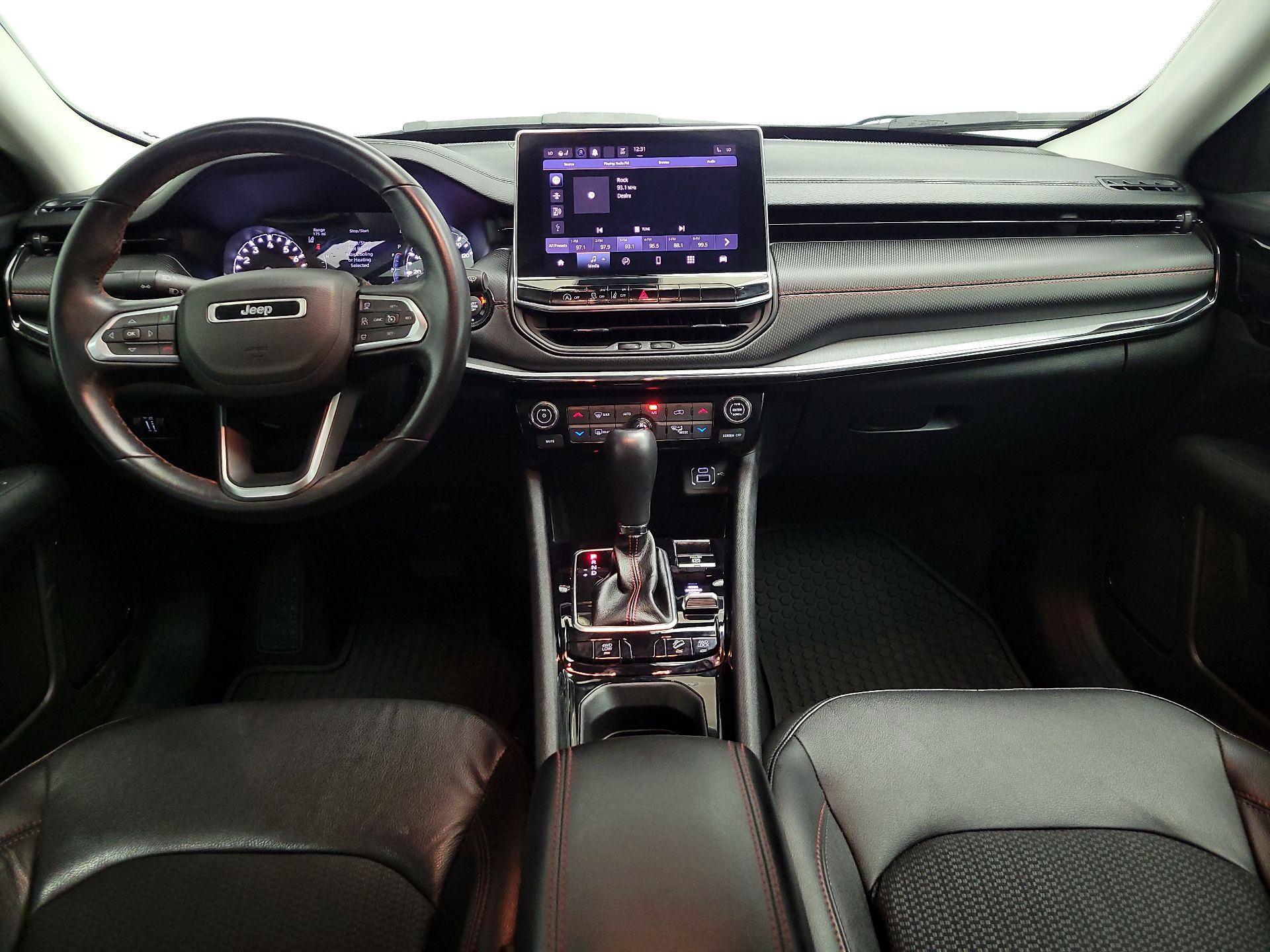Thumbnail: 2022 Jeep Compass - 9
