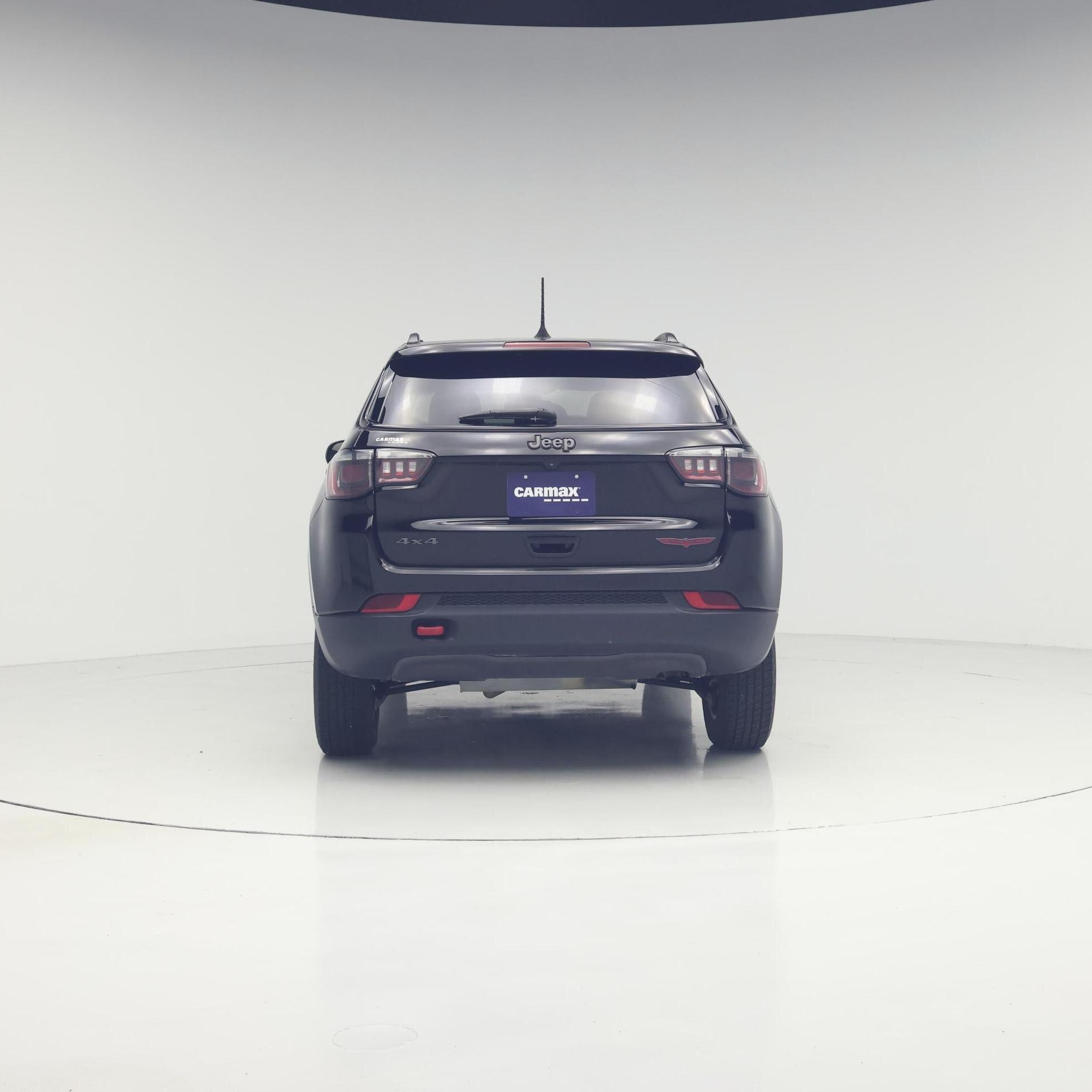 Thumbnail: 2022 Jeep Compass - 6
