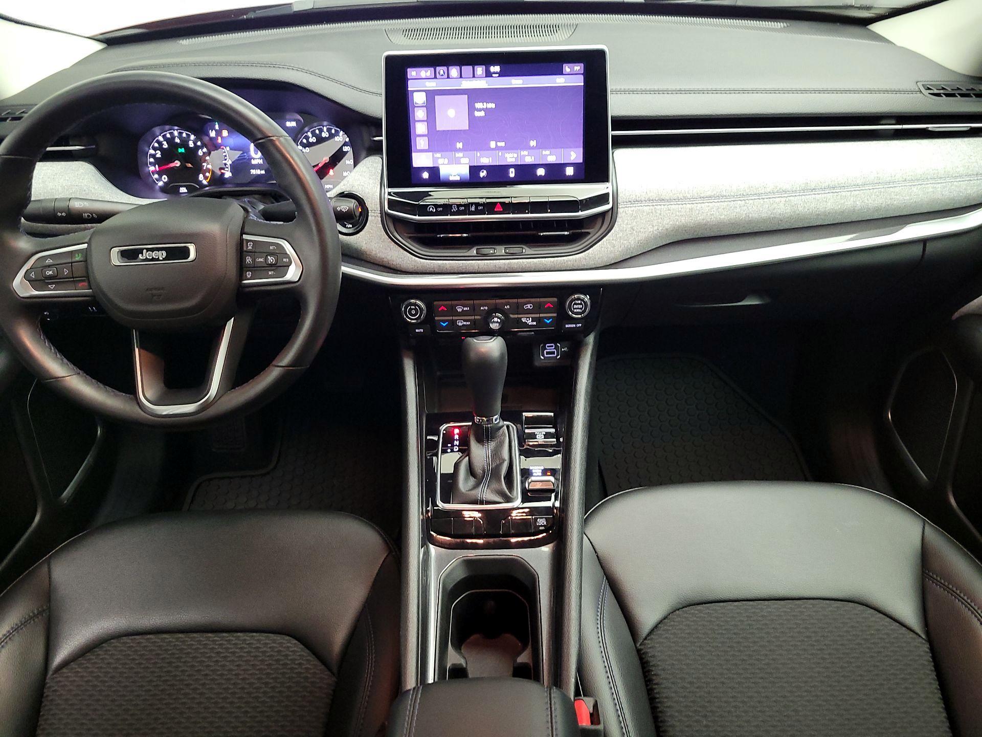 Thumbnail: 2022 Jeep Compass - 9