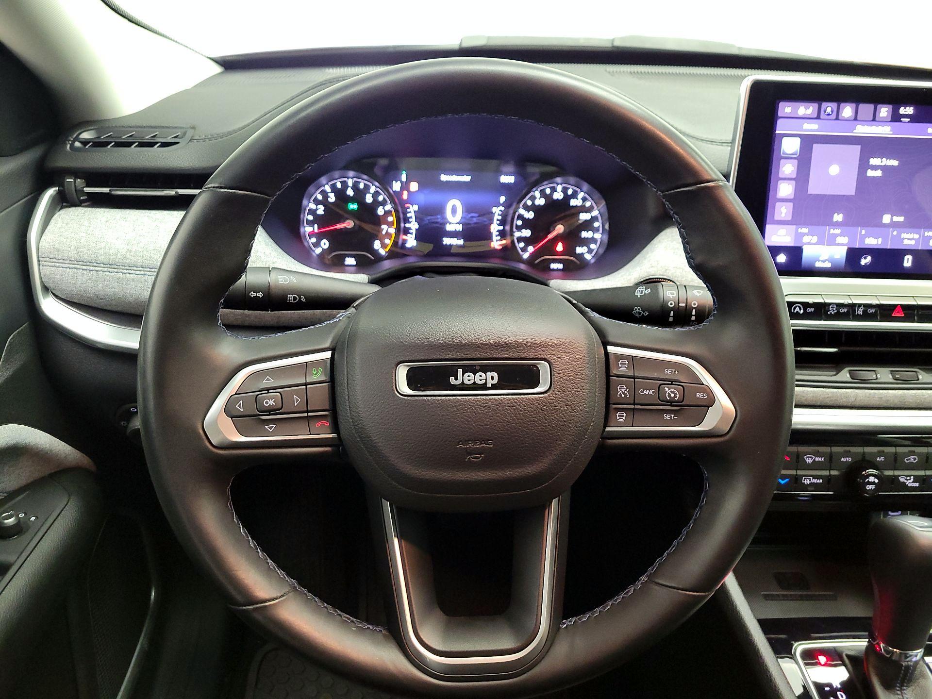 Thumbnail: 2022 Jeep Compass - 10