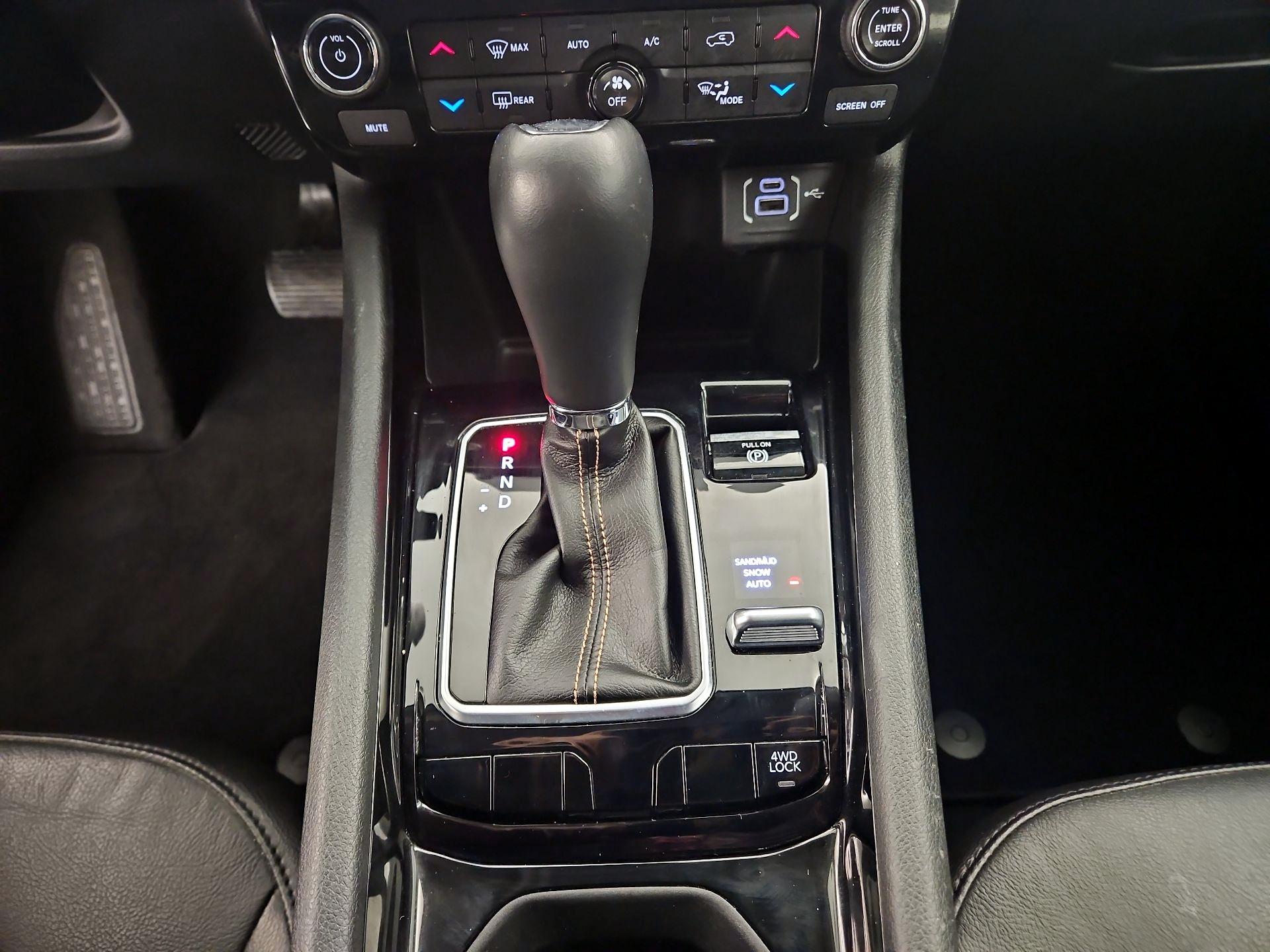 Thumbnail: 2022 Jeep Compass - 17