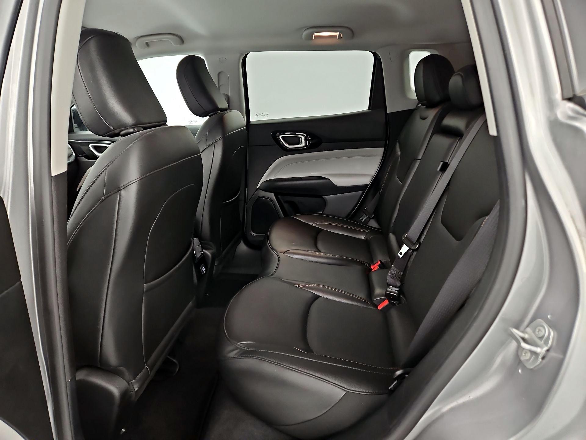 Thumbnail: 2022 Jeep Compass - 19