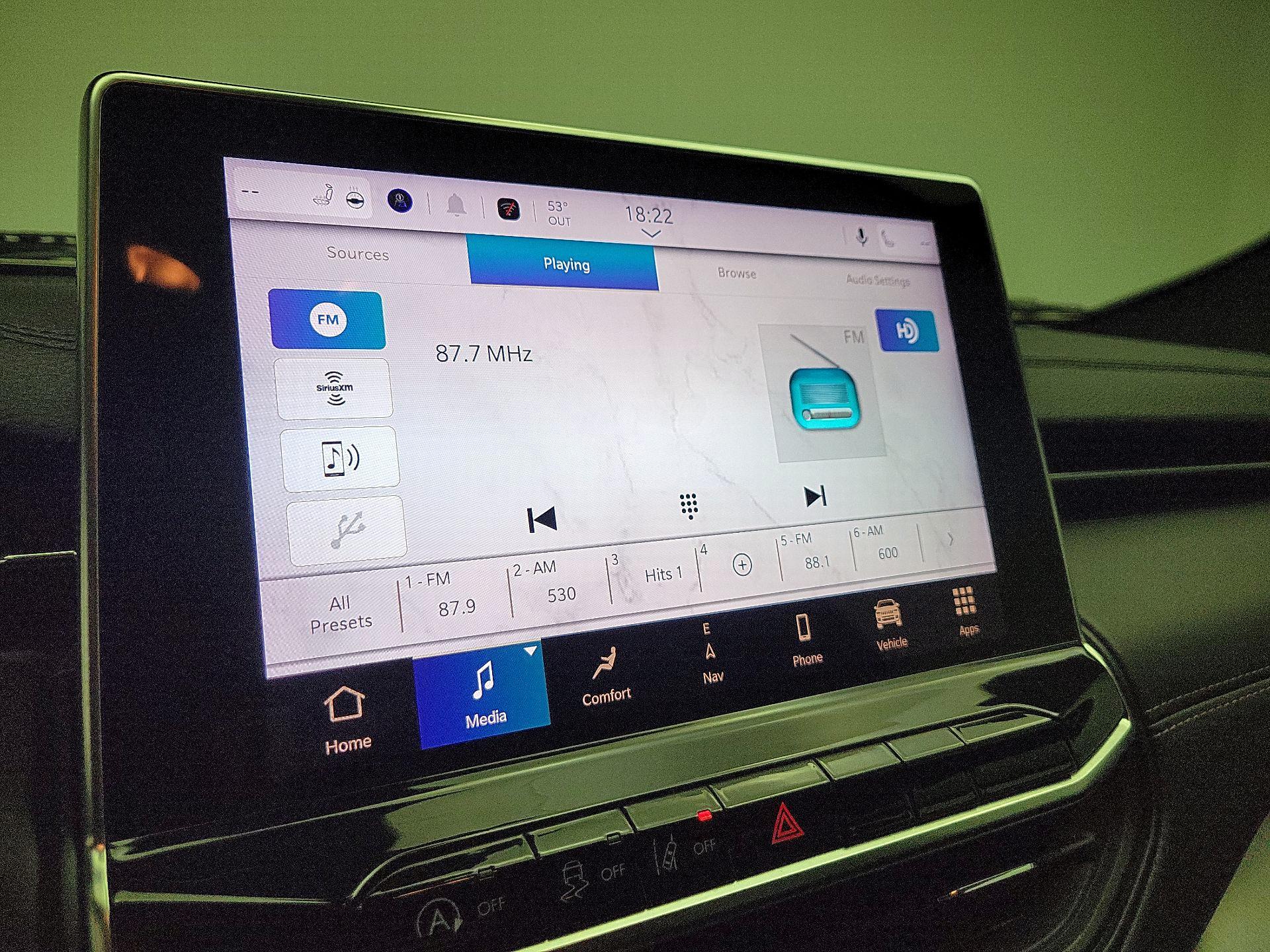 Thumbnail: 2022 Jeep Compass - 13