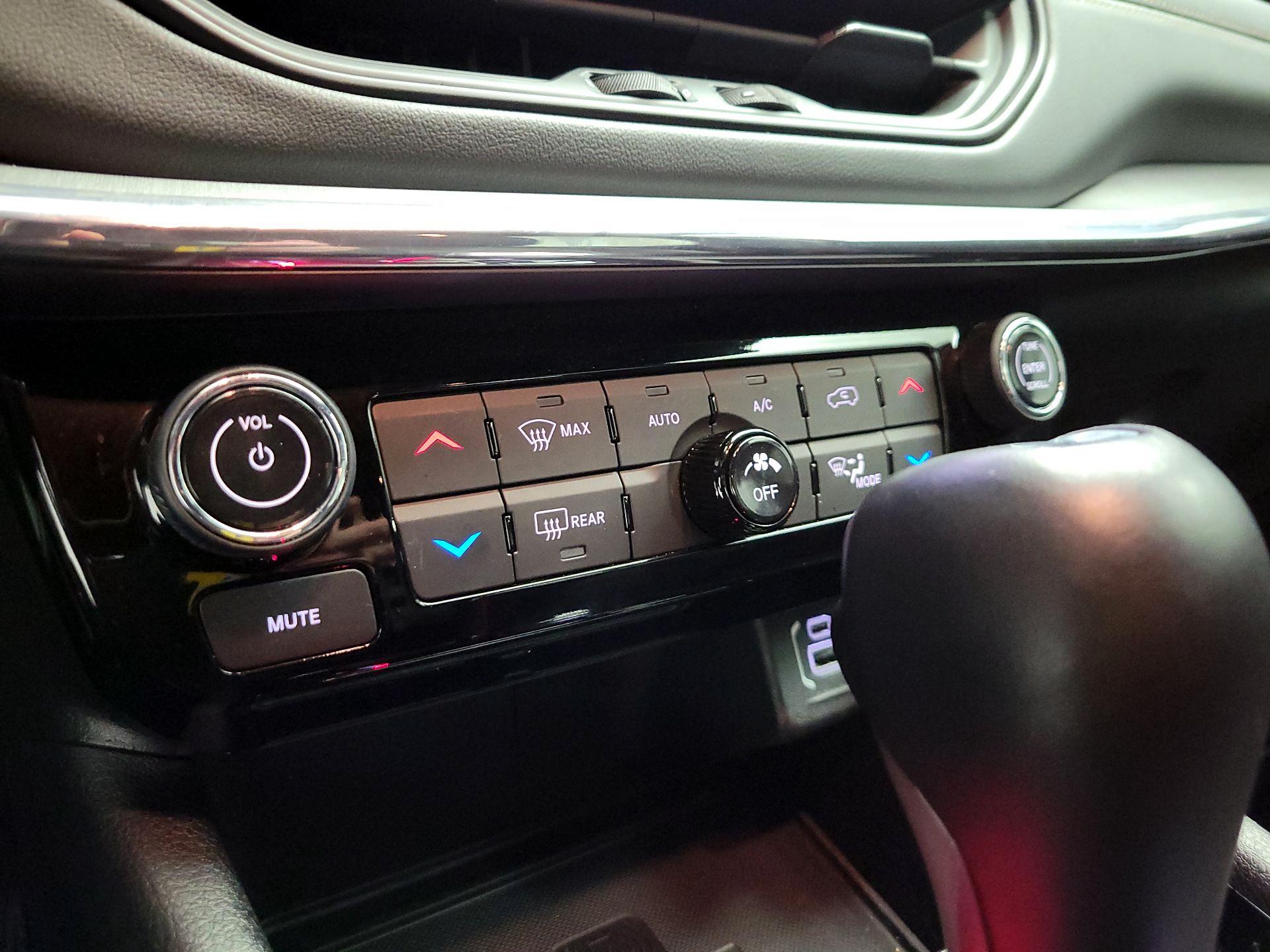 Thumbnail: 2022 Jeep Compass - 14