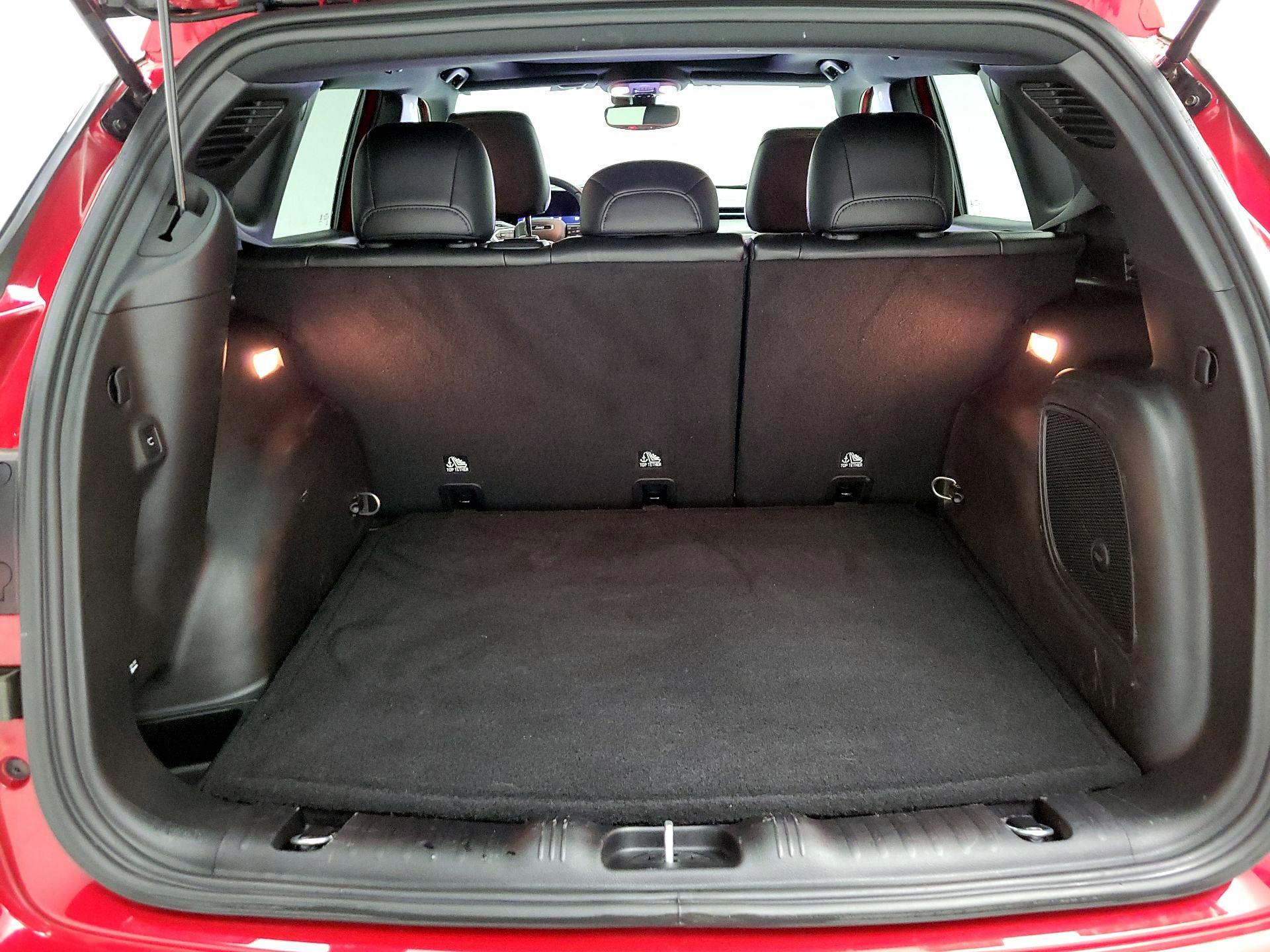 Thumbnail: 2022 Jeep Compass - 16