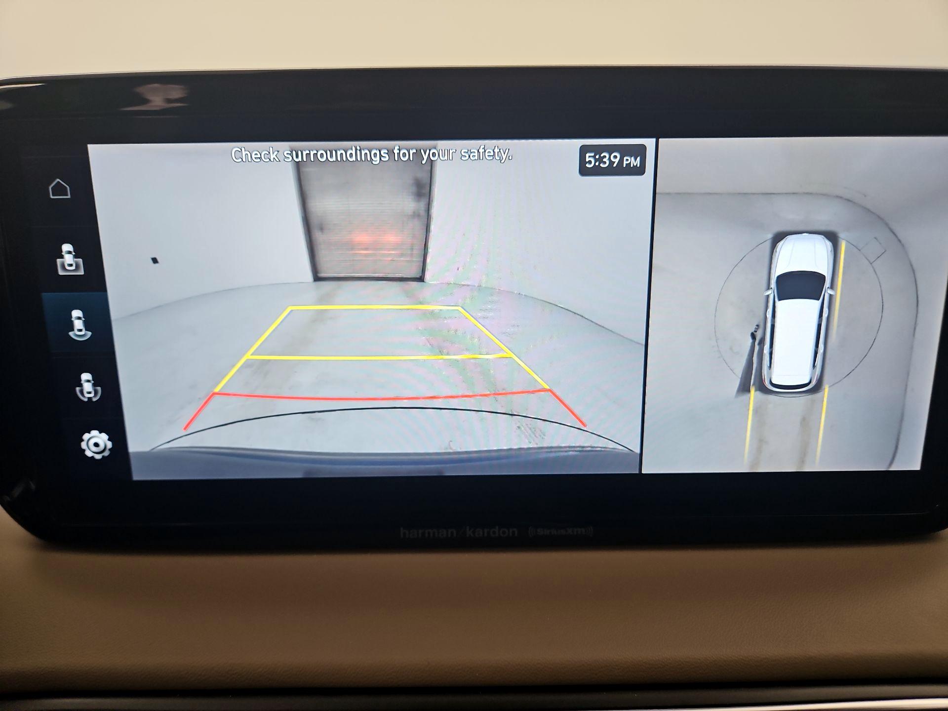 Thumbnail: 2023 Hyundai Santa Fe - 15