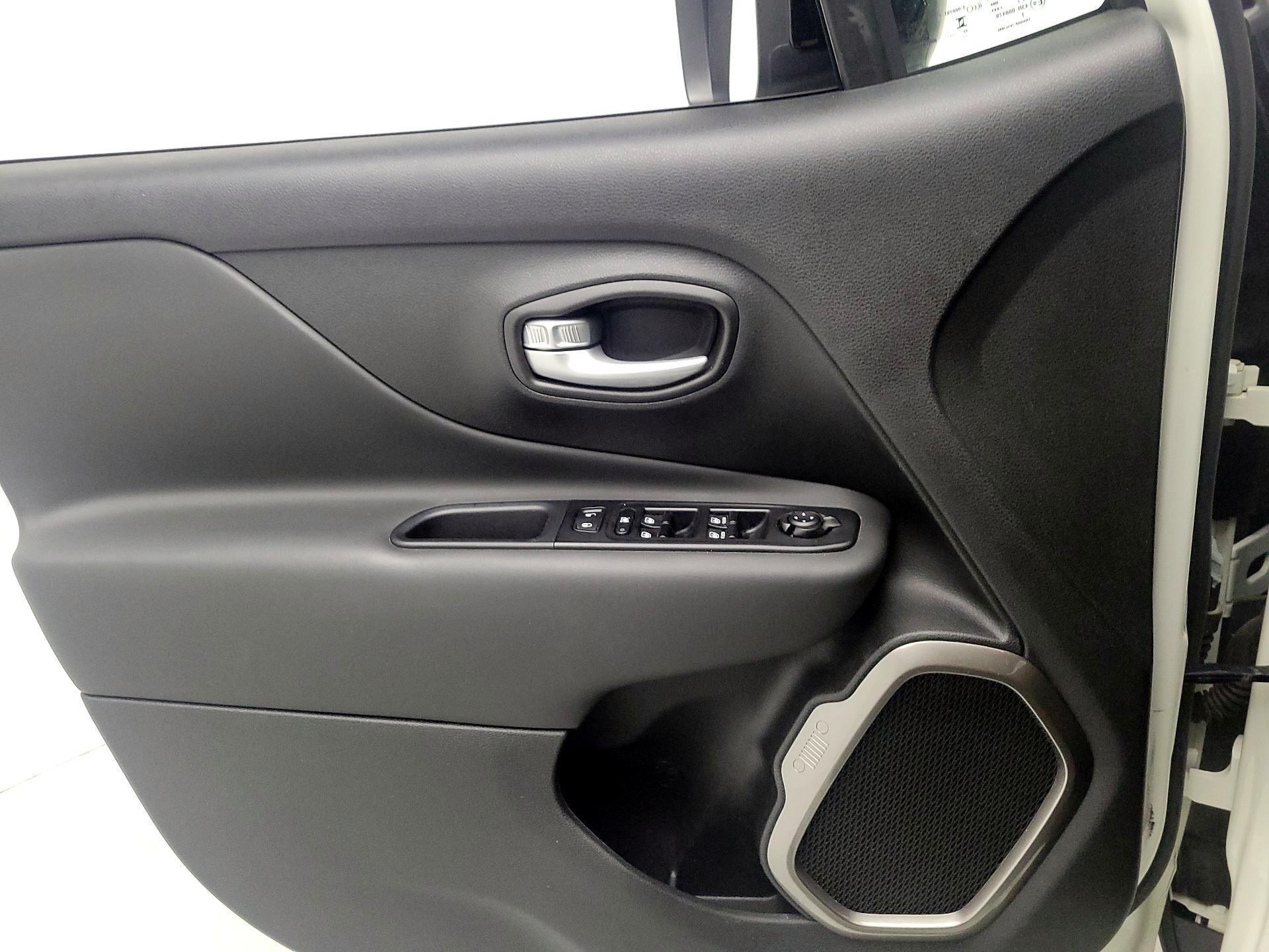 Thumbnail: 2023 Jeep Renegade - 12