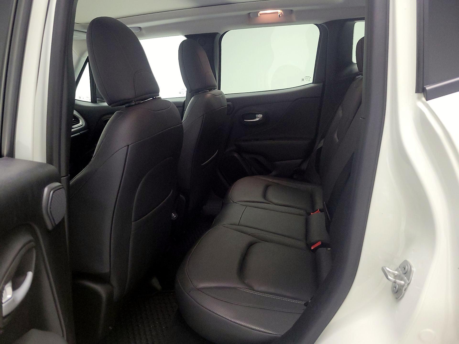 Thumbnail: 2023 Jeep Renegade - 20