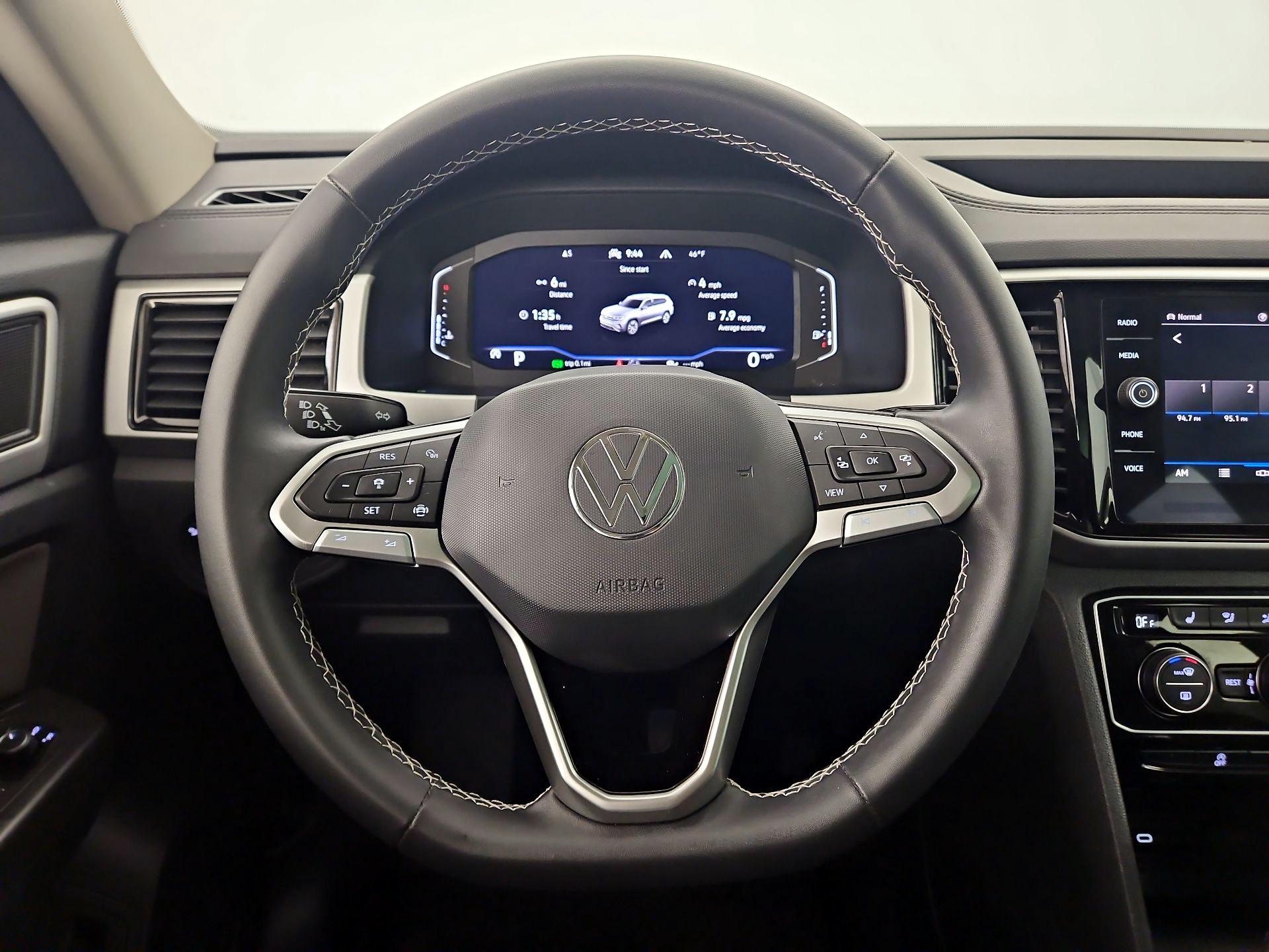 Thumbnail: 2023 Volkswagen Atlas - 10