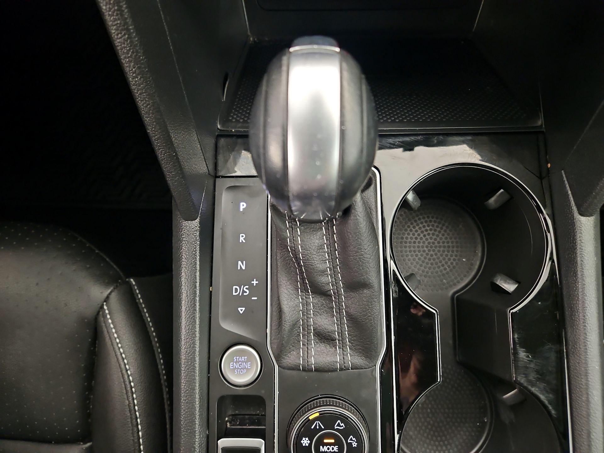 Thumbnail: 2023 Volkswagen Atlas - 17