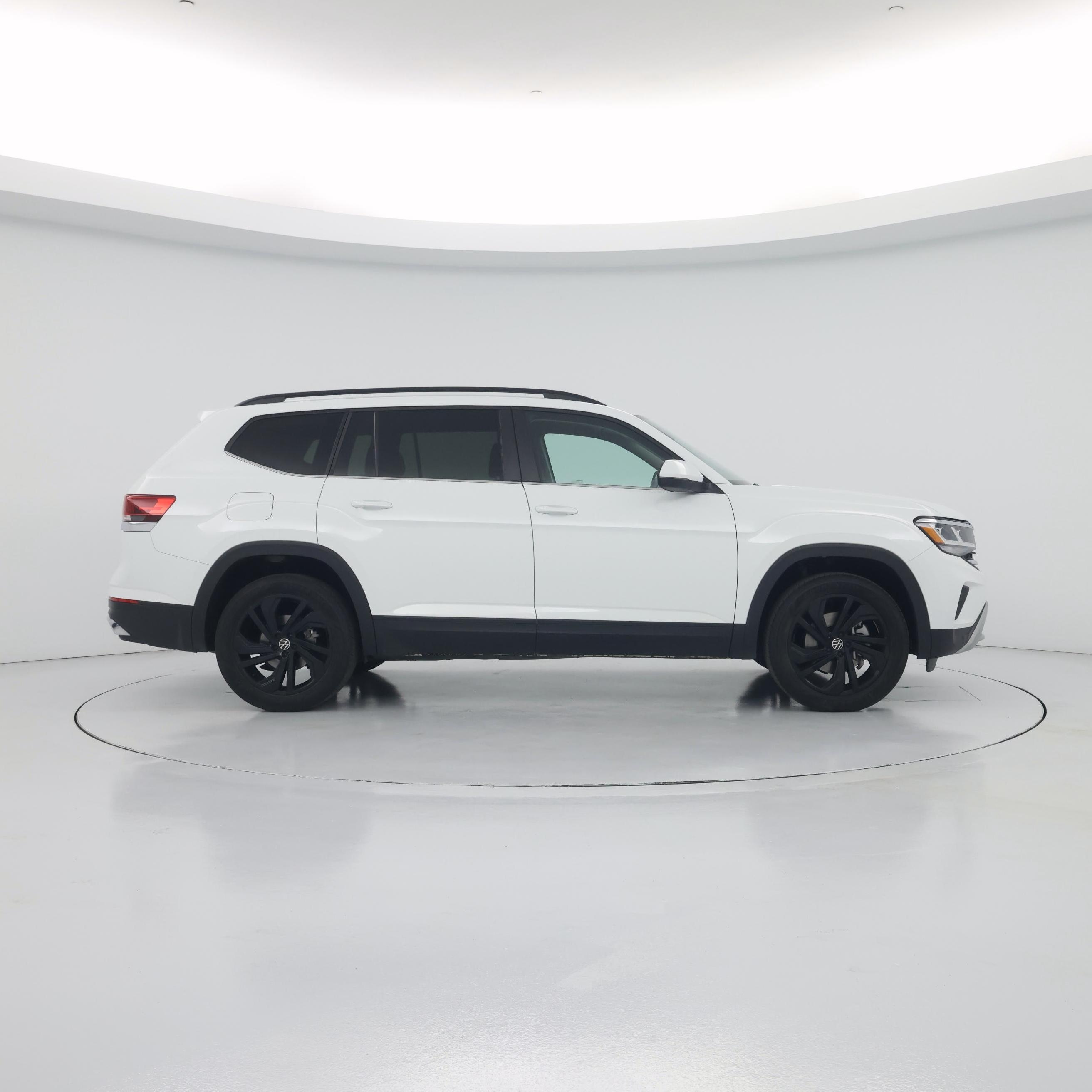 Thumbnail: 2023 Volkswagen Atlas - 7