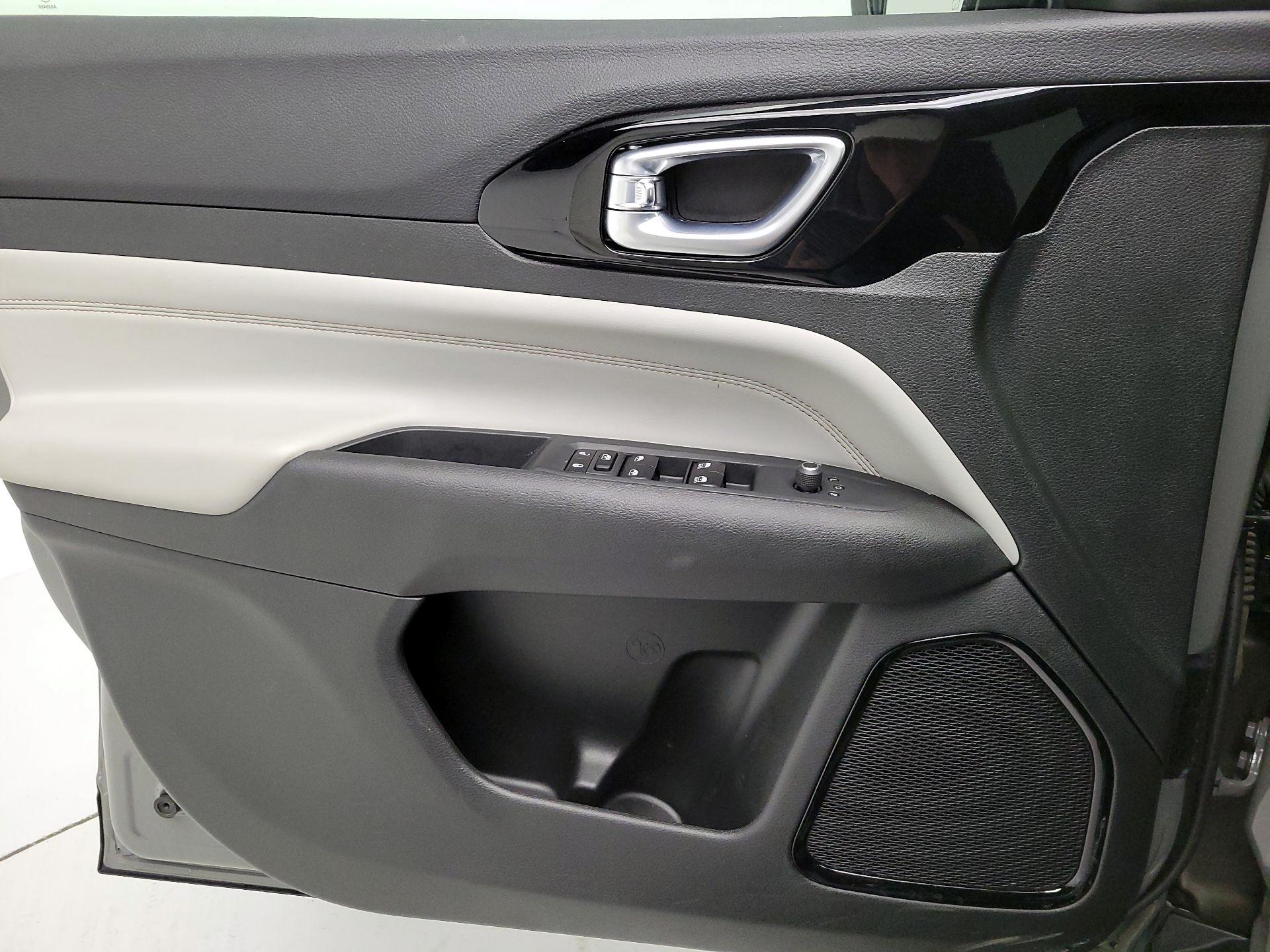 Thumbnail: 2022 Jeep Compass - 12