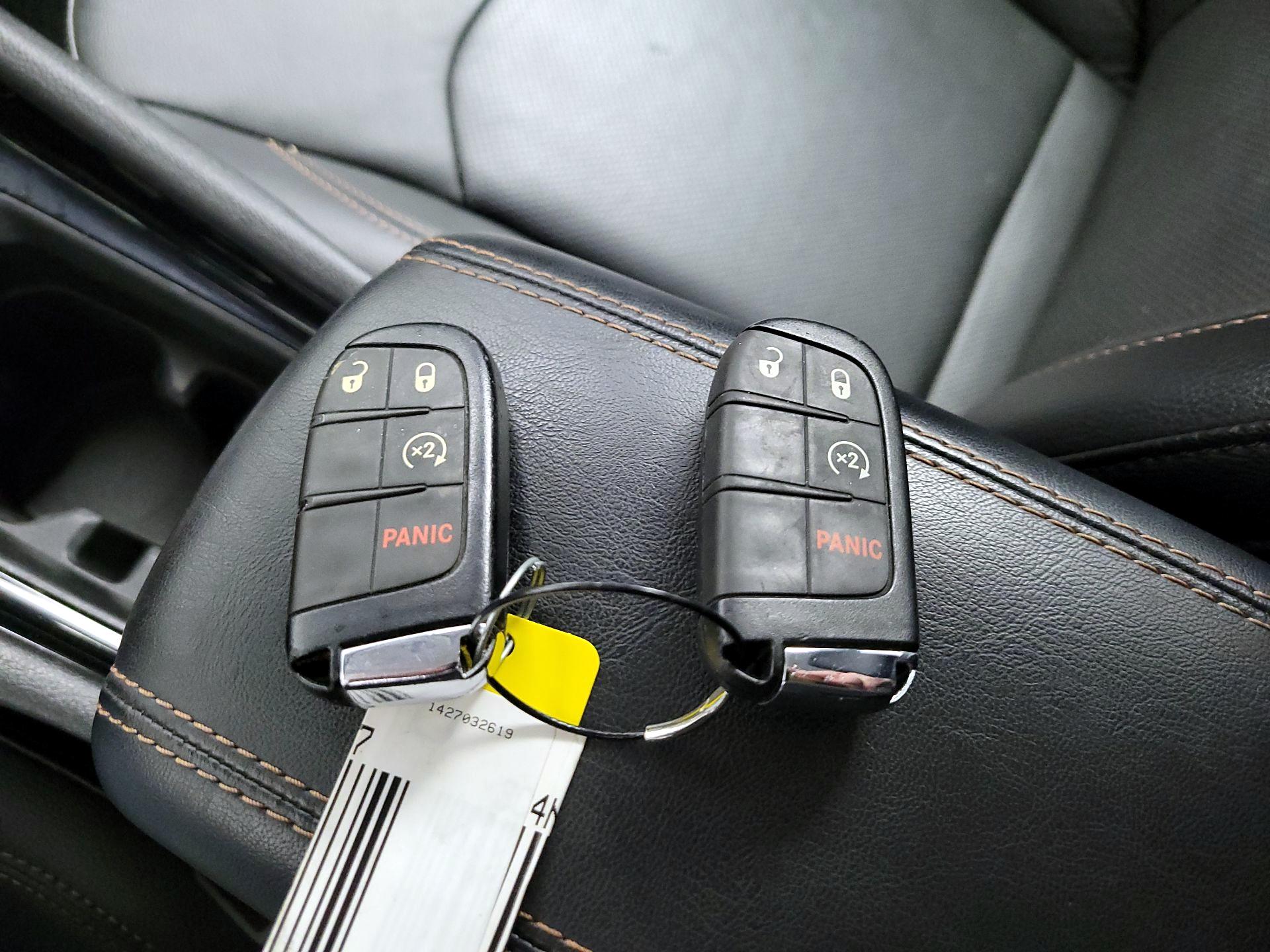 Thumbnail: 2022 Jeep Compass - 18