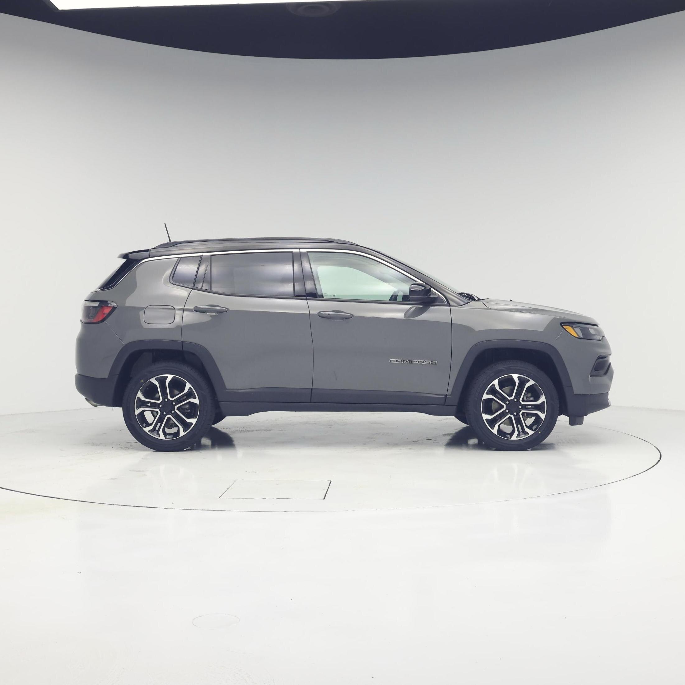 Thumbnail: 2022 Jeep Compass - 7