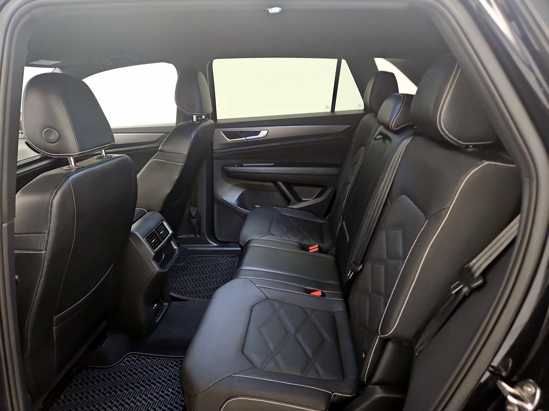 Thumbnail: 2024 Volkswagen Atlas - 19