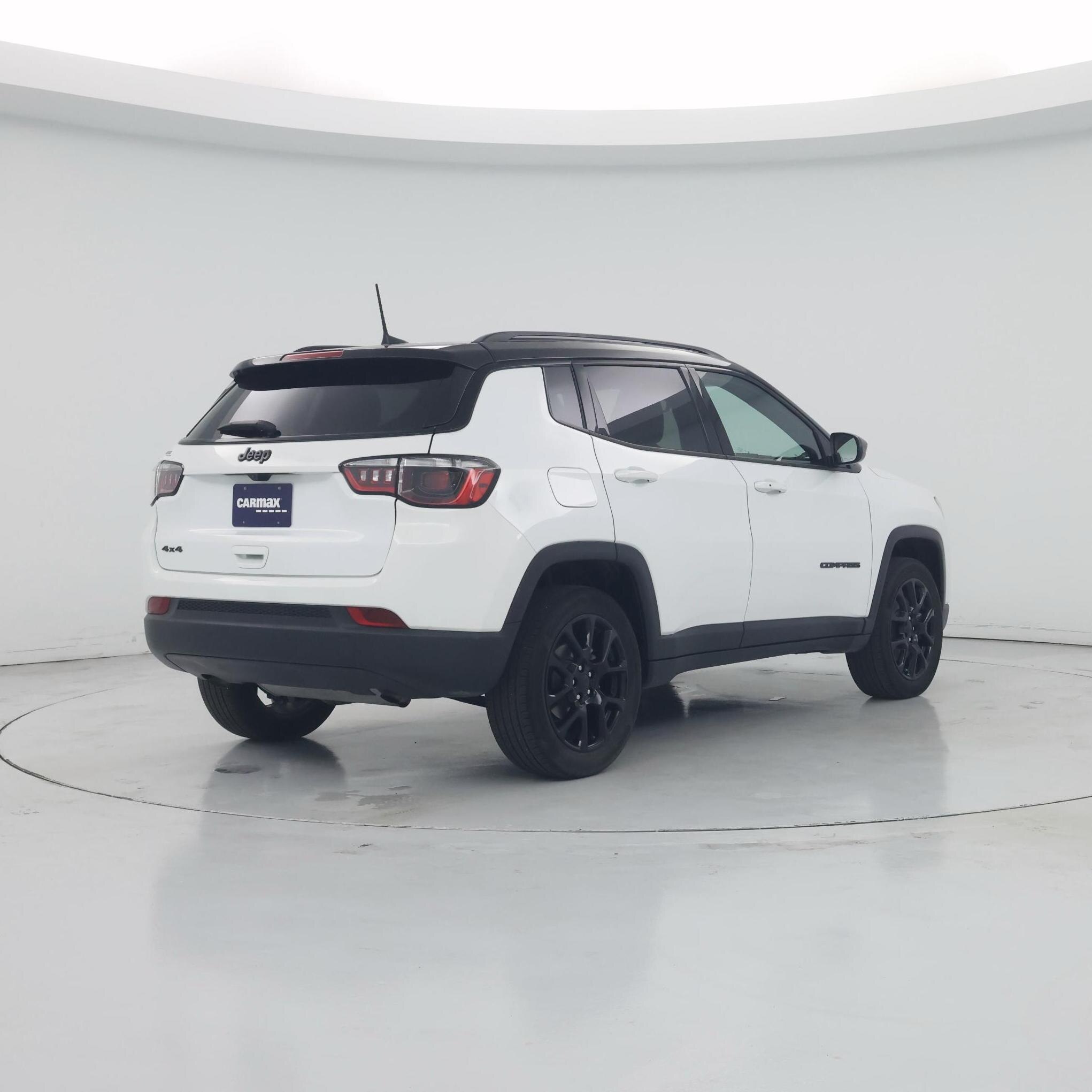 Thumbnail: 2023 Jeep Compass - 8