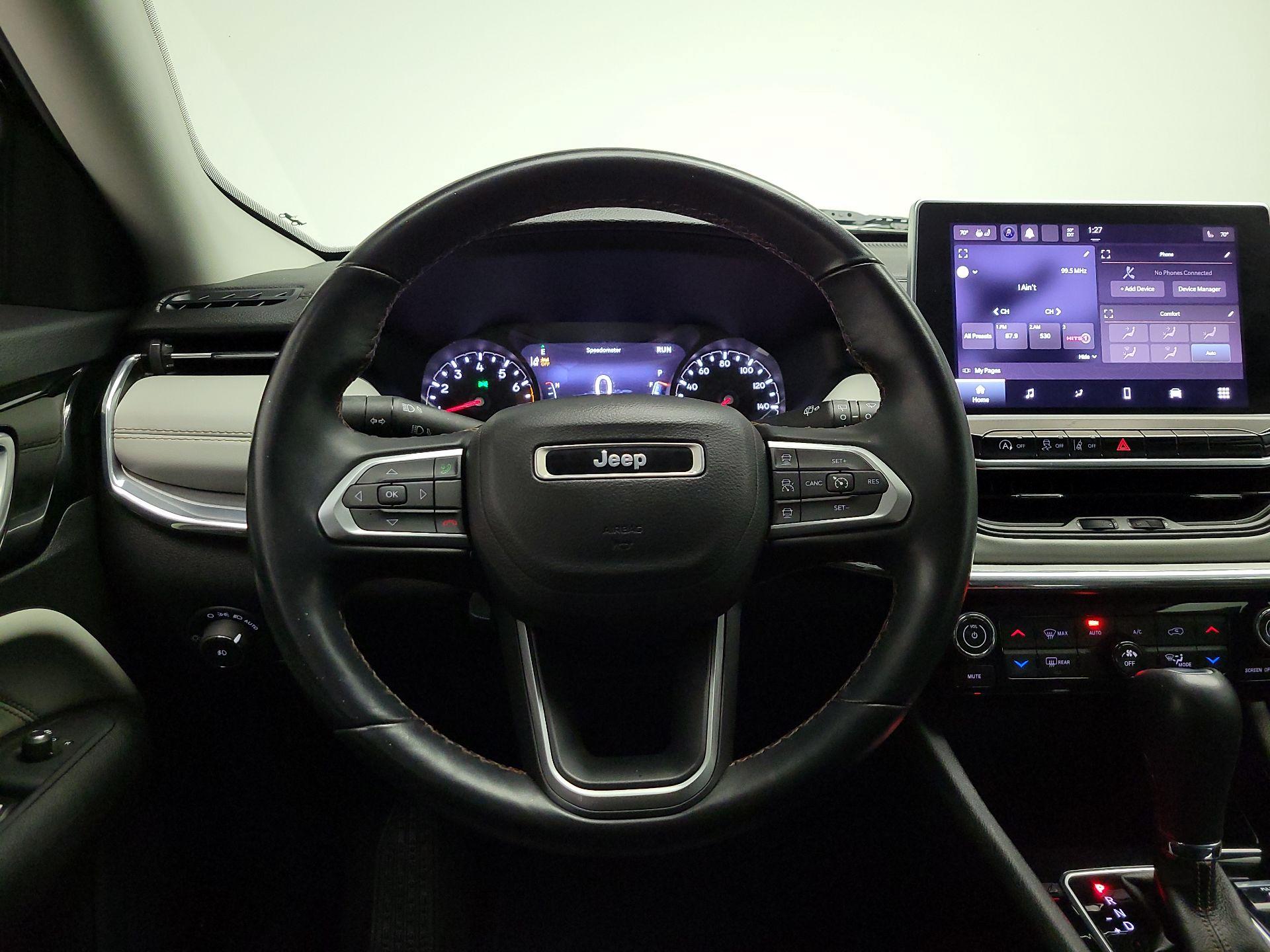 Thumbnail: 2022 Jeep Compass - 10