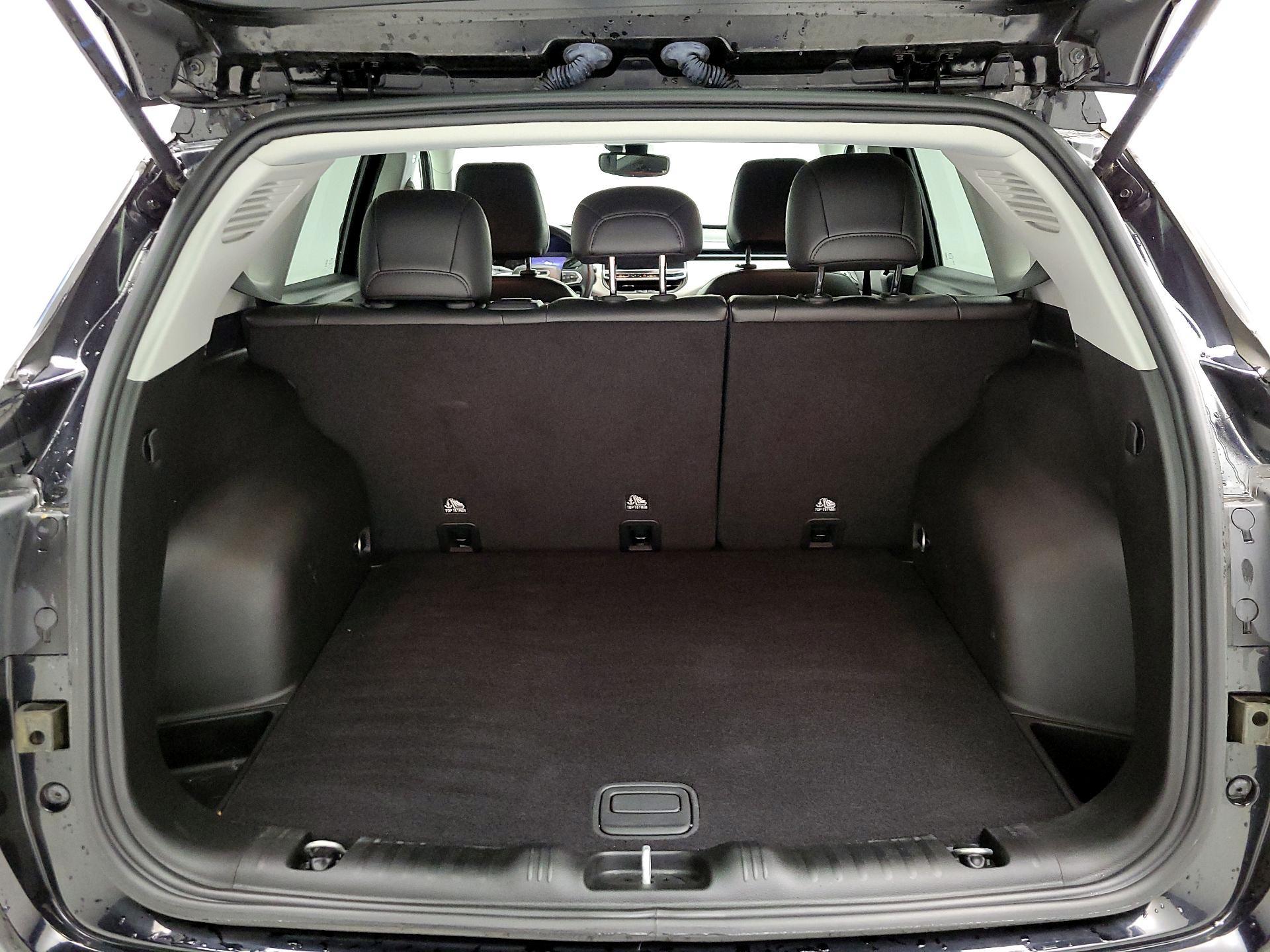 Thumbnail: 2022 Jeep Compass - 19