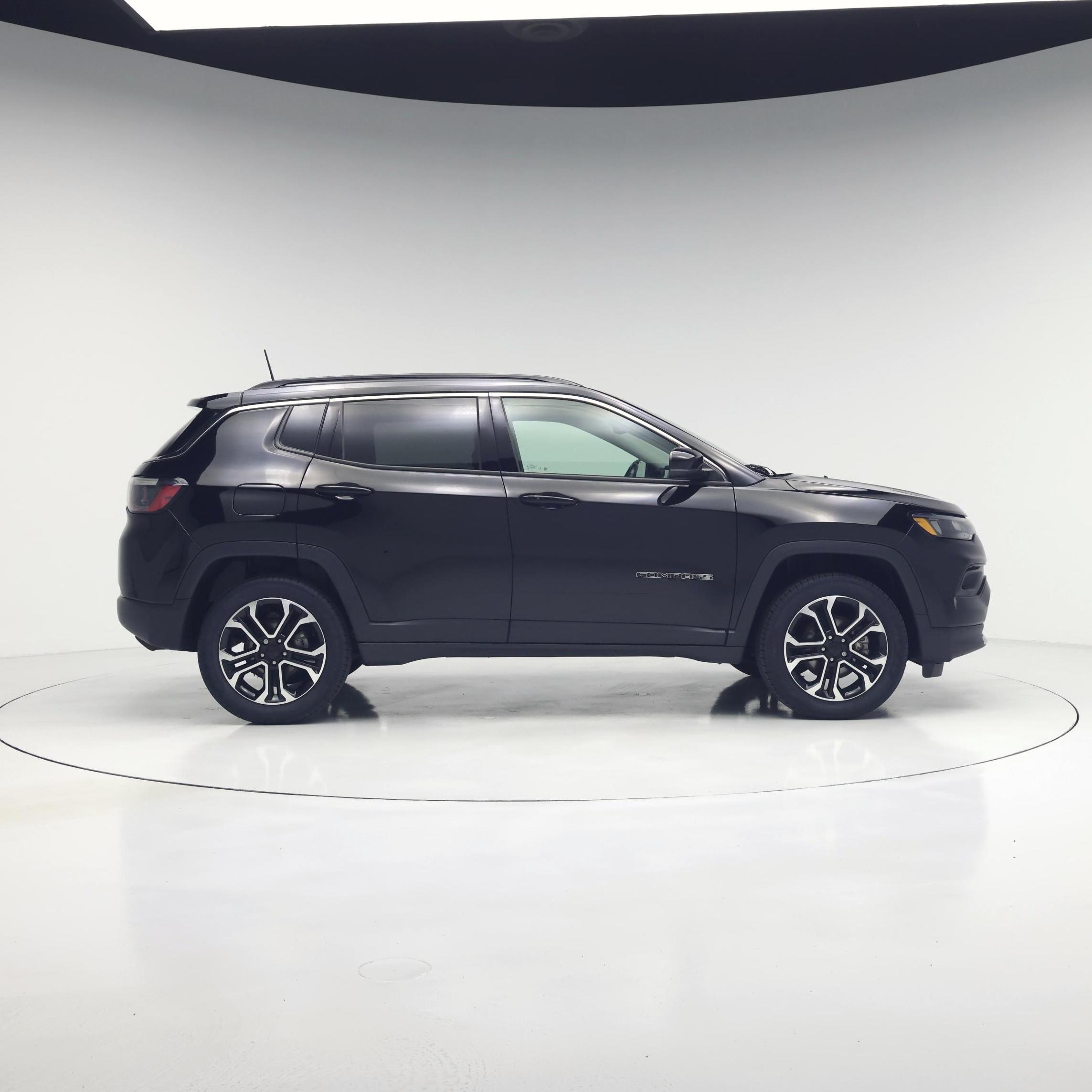 Thumbnail: 2022 Jeep Compass - 7