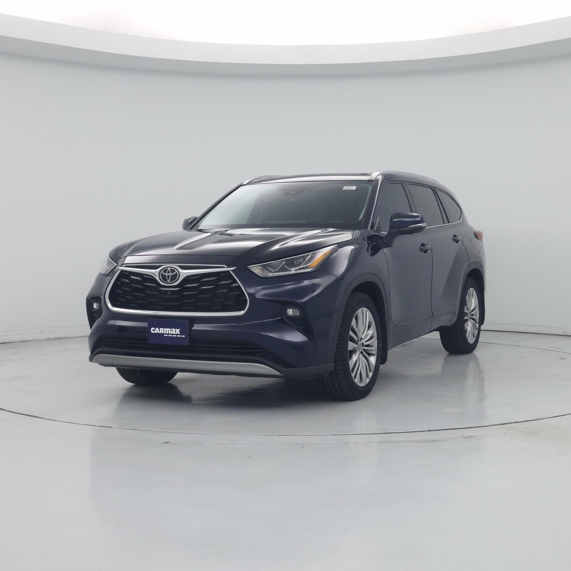 Thumbnail: 2023 Toyota Highlander - 4
