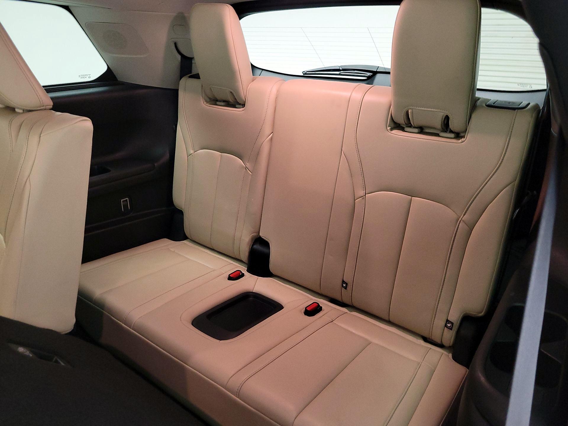Thumbnail: 2023 INFINITI QX60 - 20